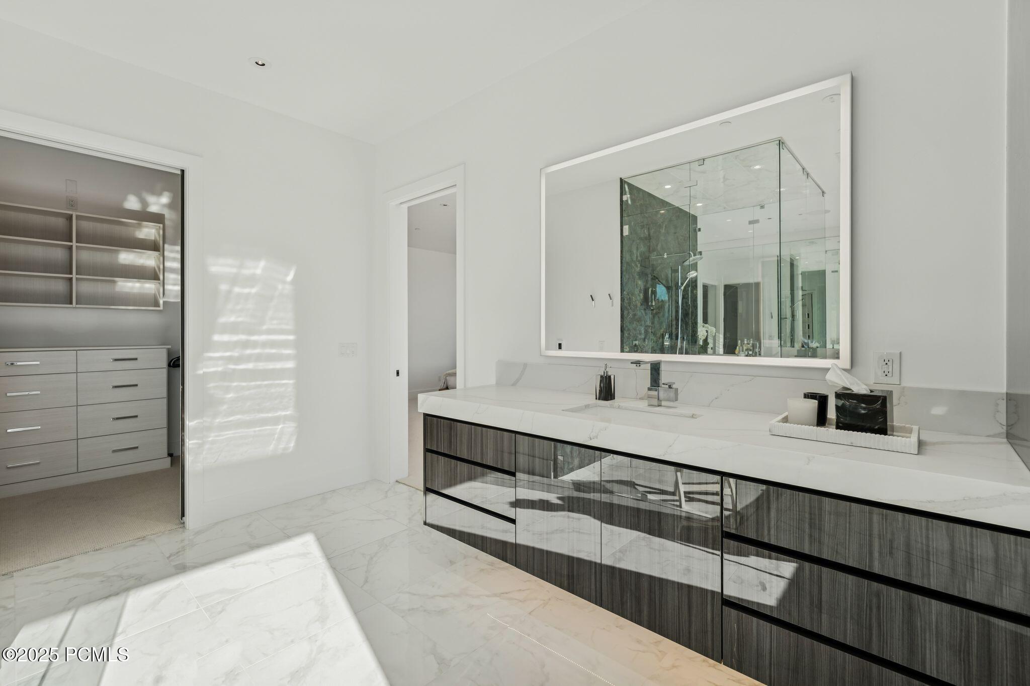 3404 E Wapiti Canyon Road