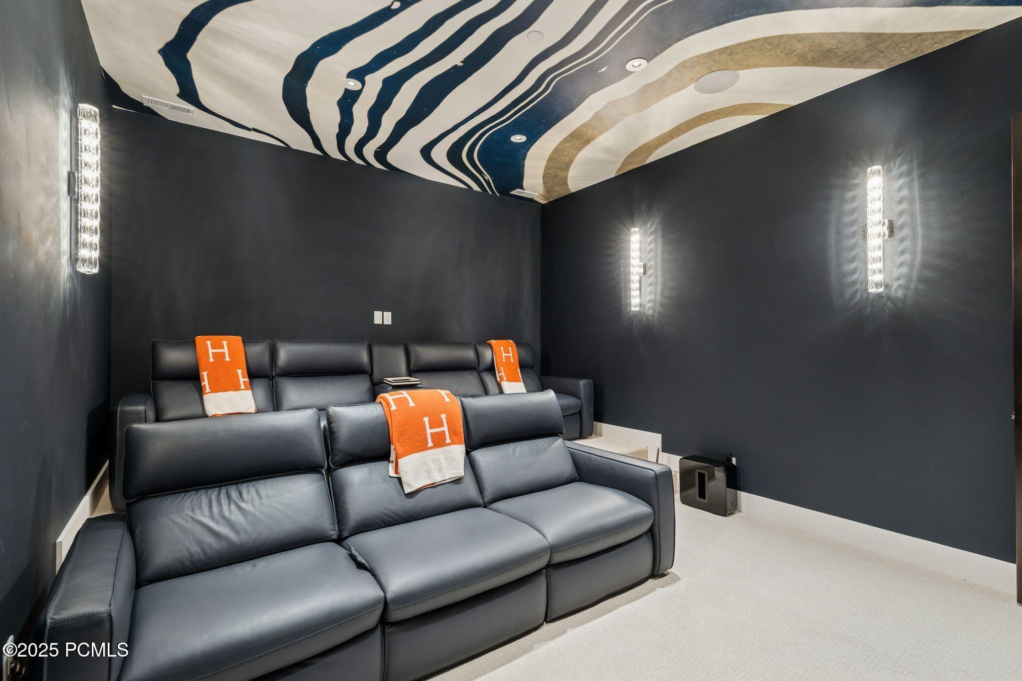 3404 E Wapiti Canyon Road