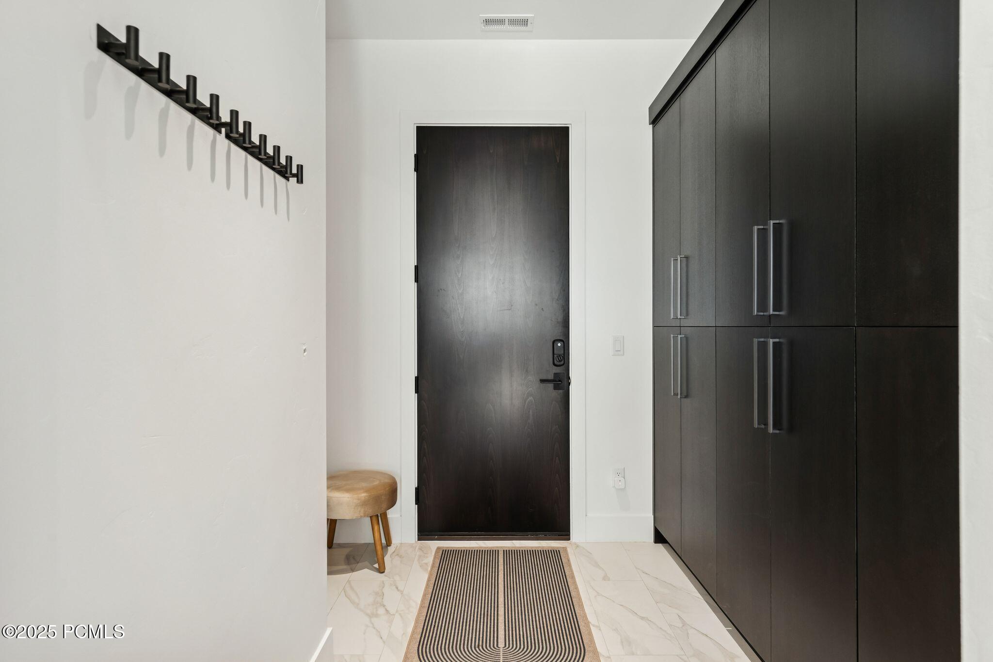 3404 E Wapiti Canyon Road