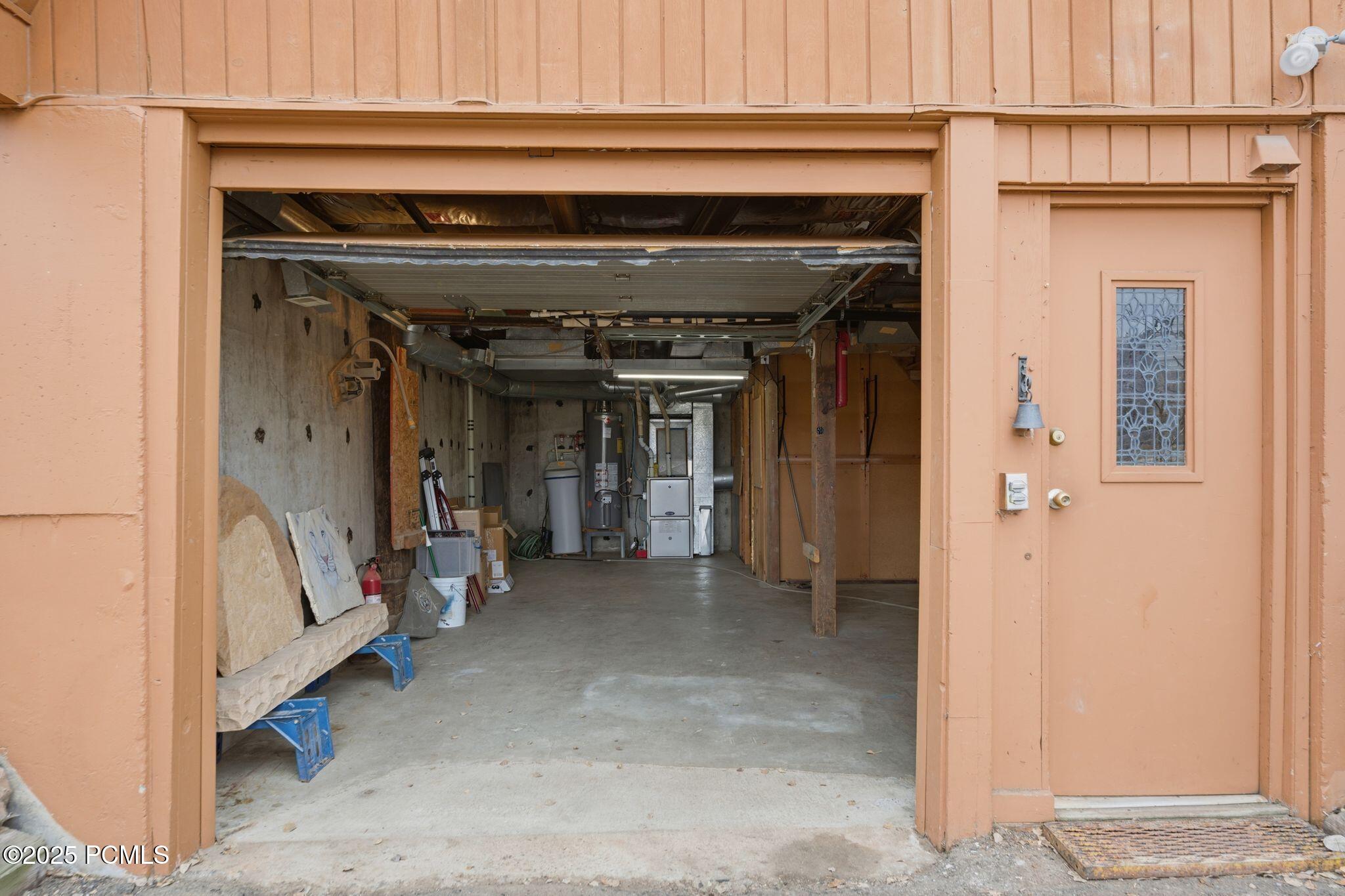 4915 W Ponderosa Drive