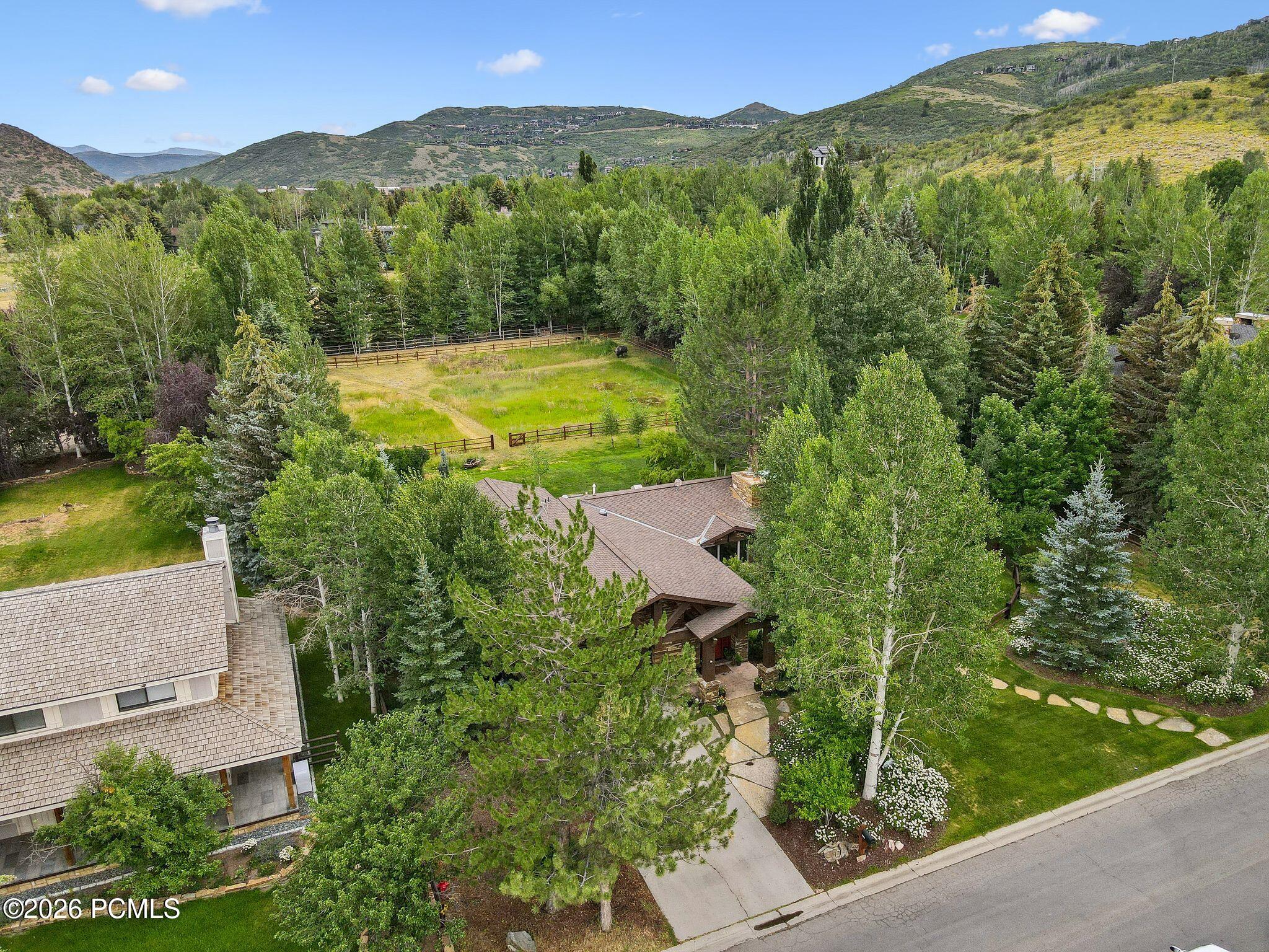 2350 Lucky John Drive