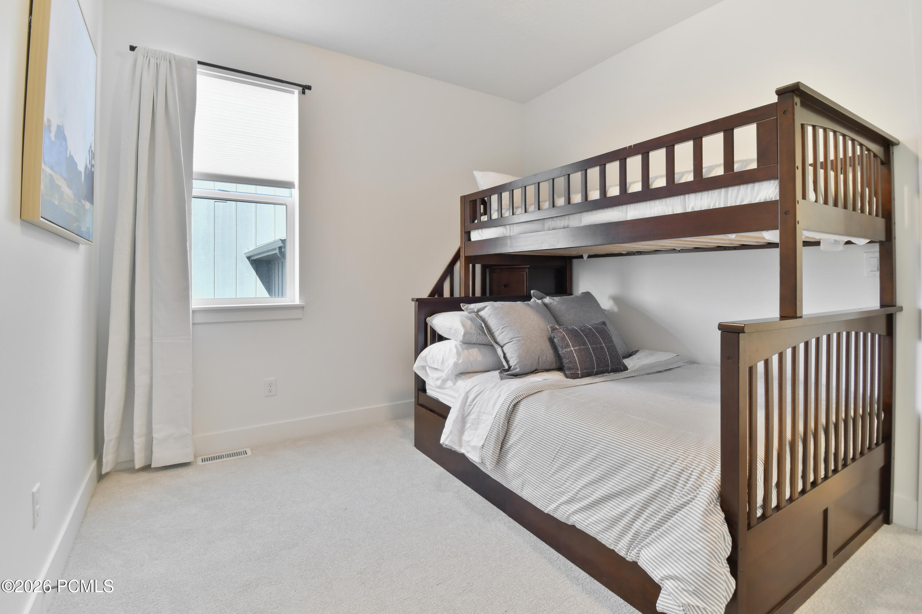 2455 N Meadowside Way