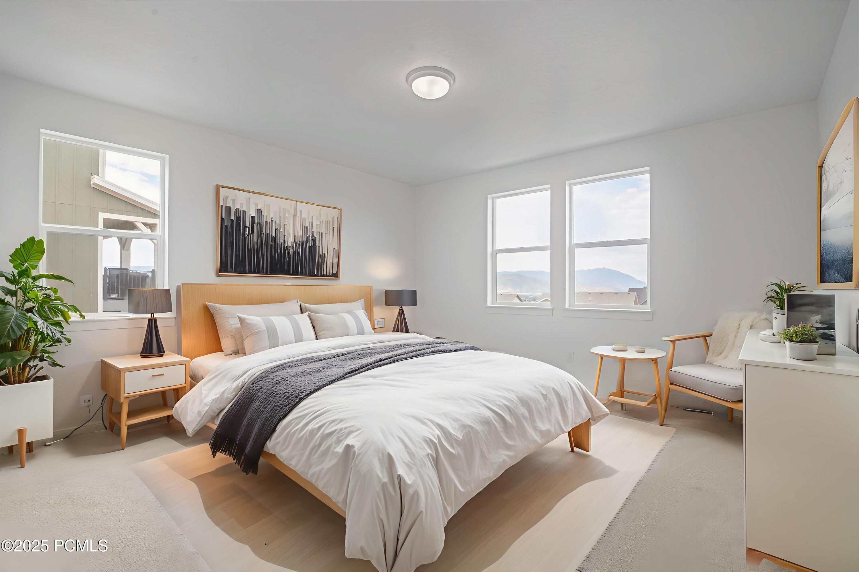 2455 N Meadowside Way