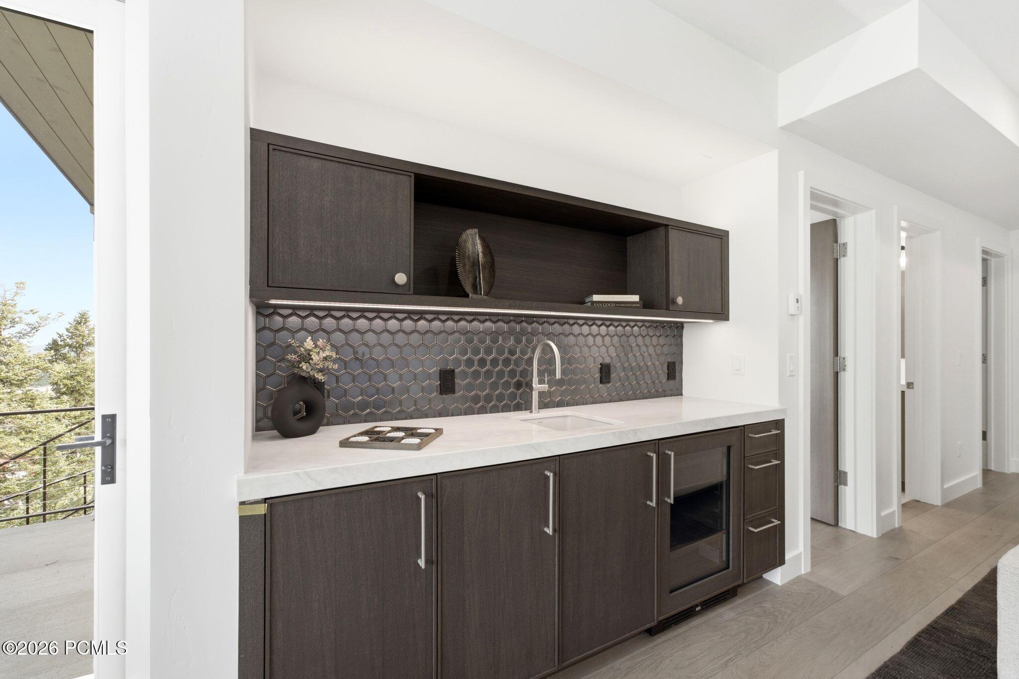 86 Prospect Avenue