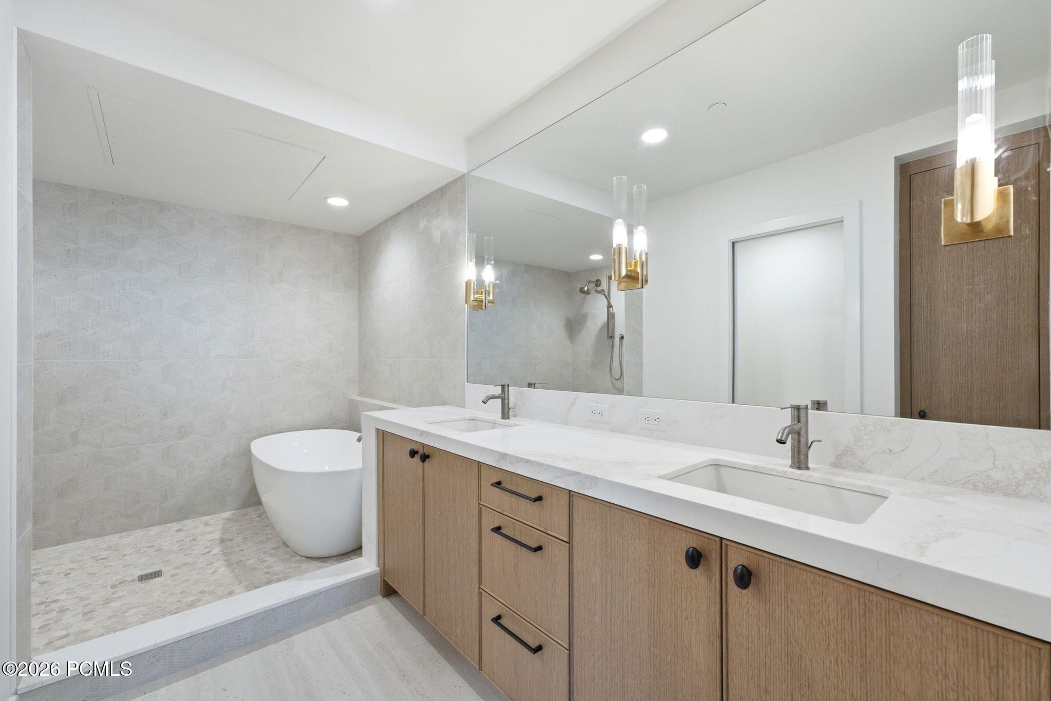 86 Prospect Avenue