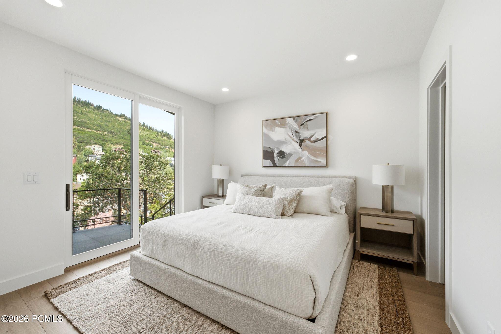 86 Prospect Avenue