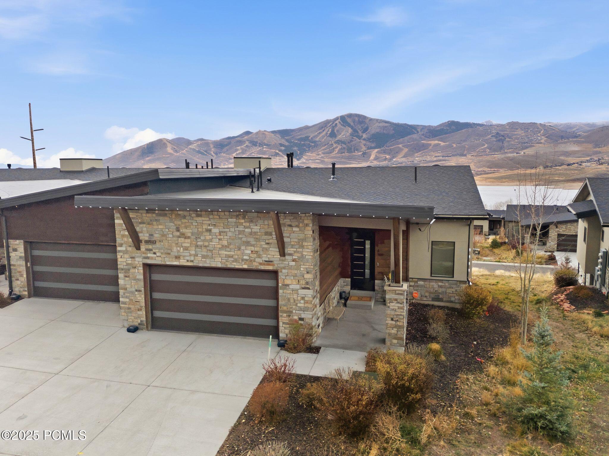 11525 N Upside Drive