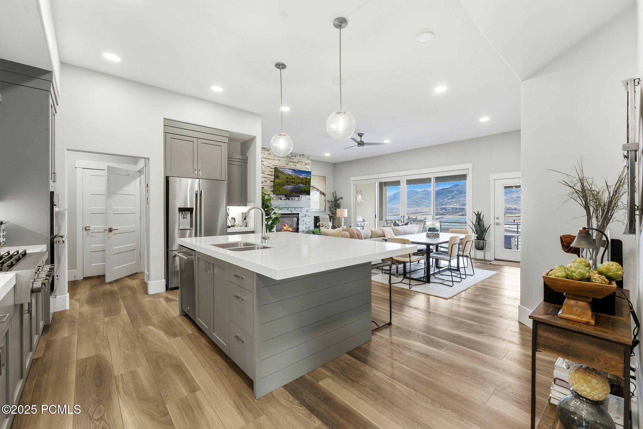 11525 N Upside Drive