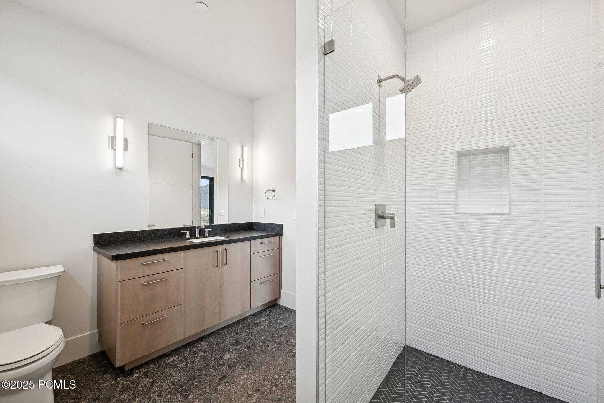 2005 Lookout Peak Circle