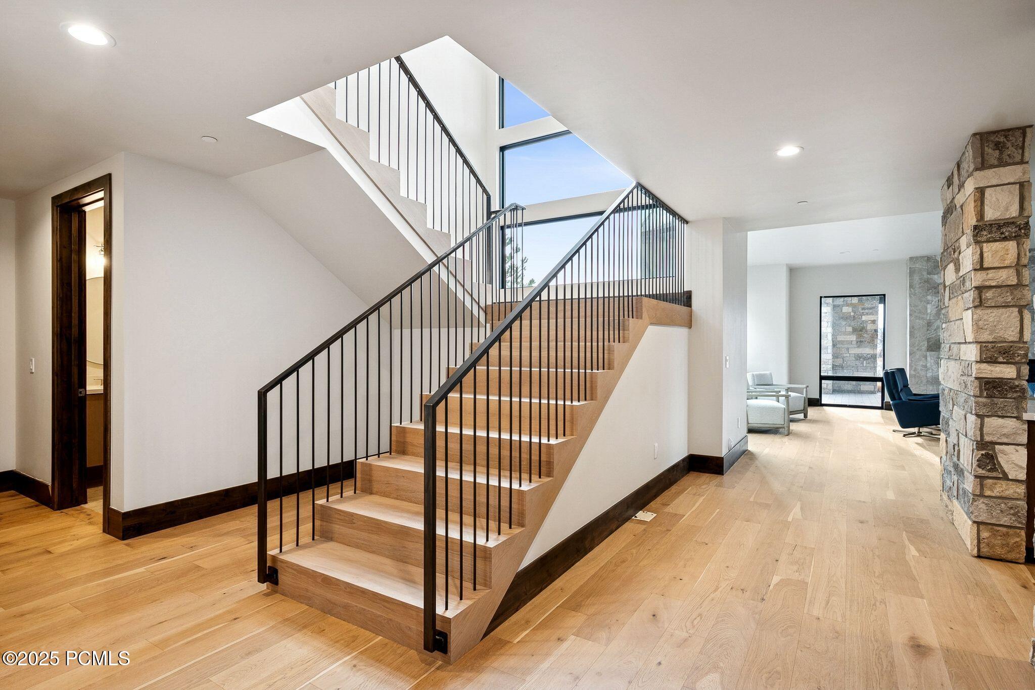 2005 Lookout Peak Circle