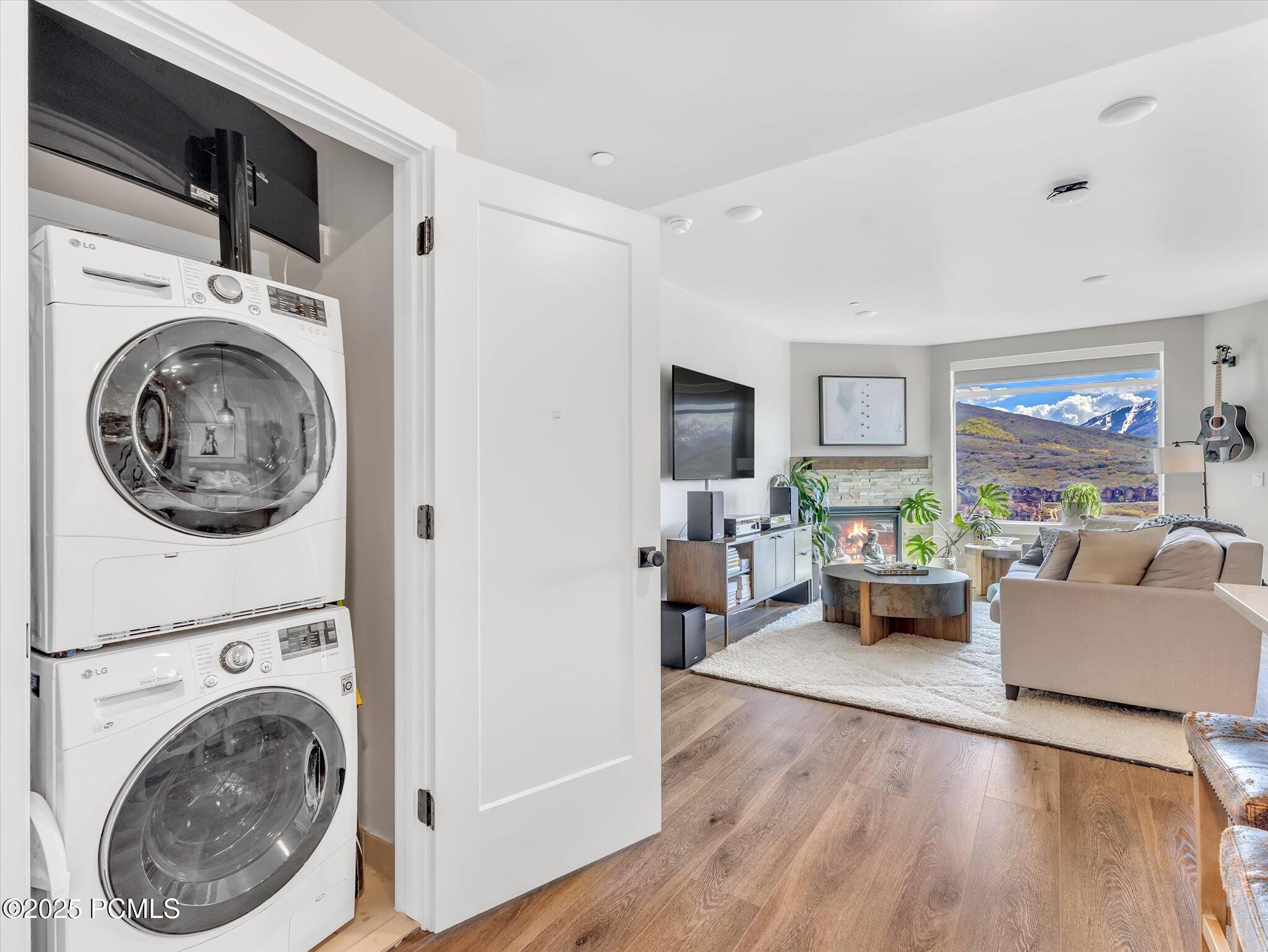 909 W Peace Tree Trail 203