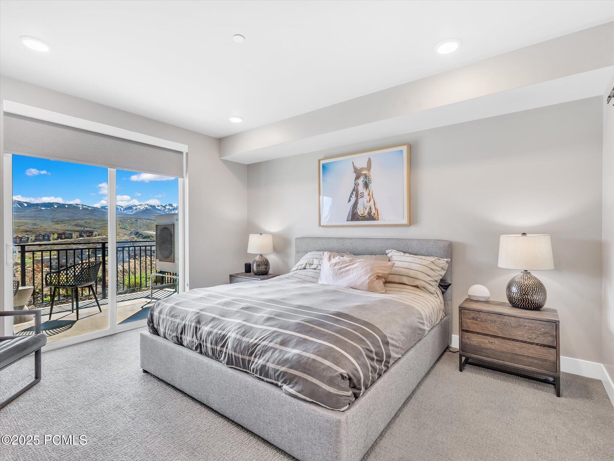 909 W Peace Tree Trail 203