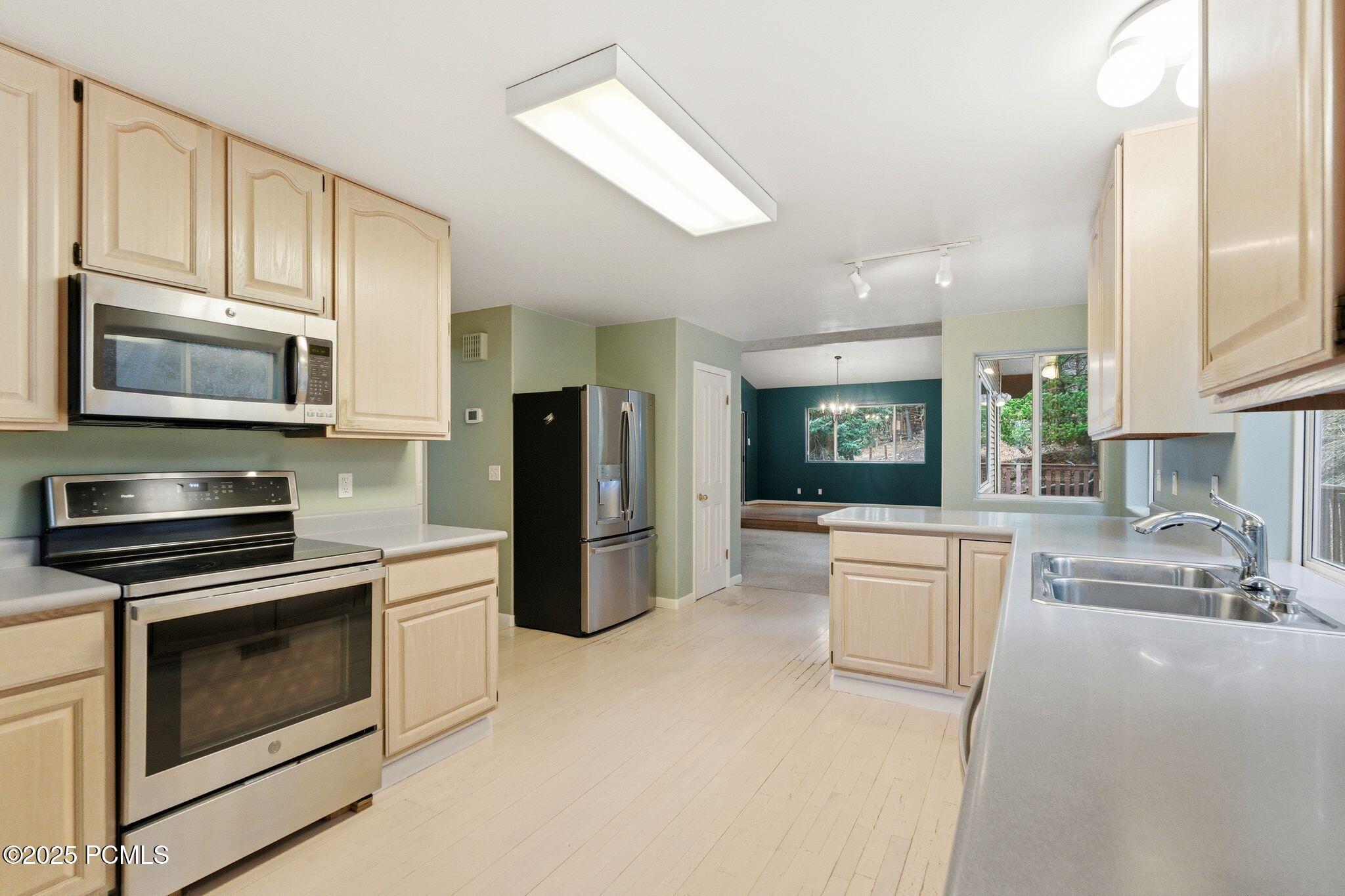 620 Parkview Drive
