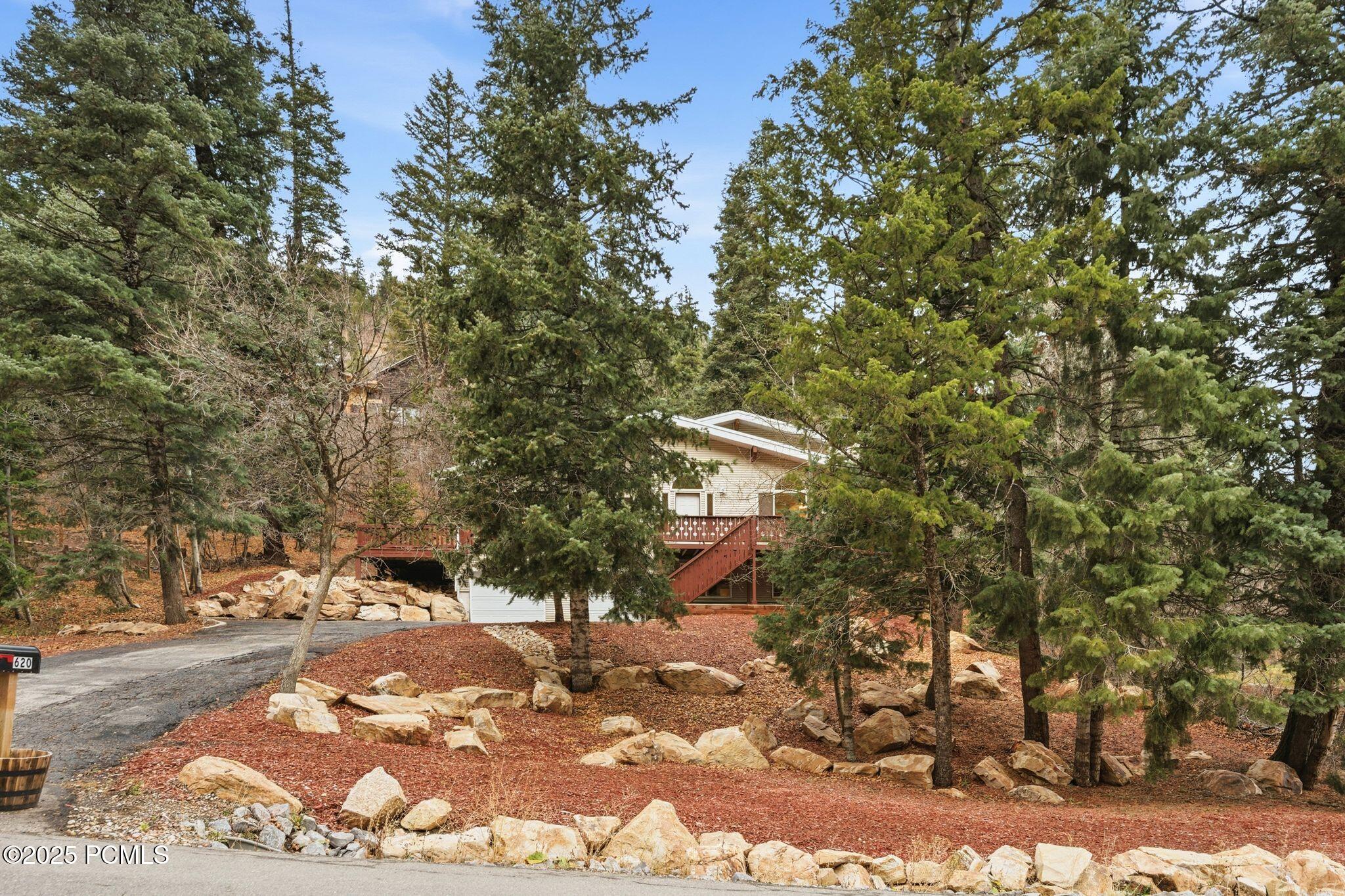 620 Parkview Drive
