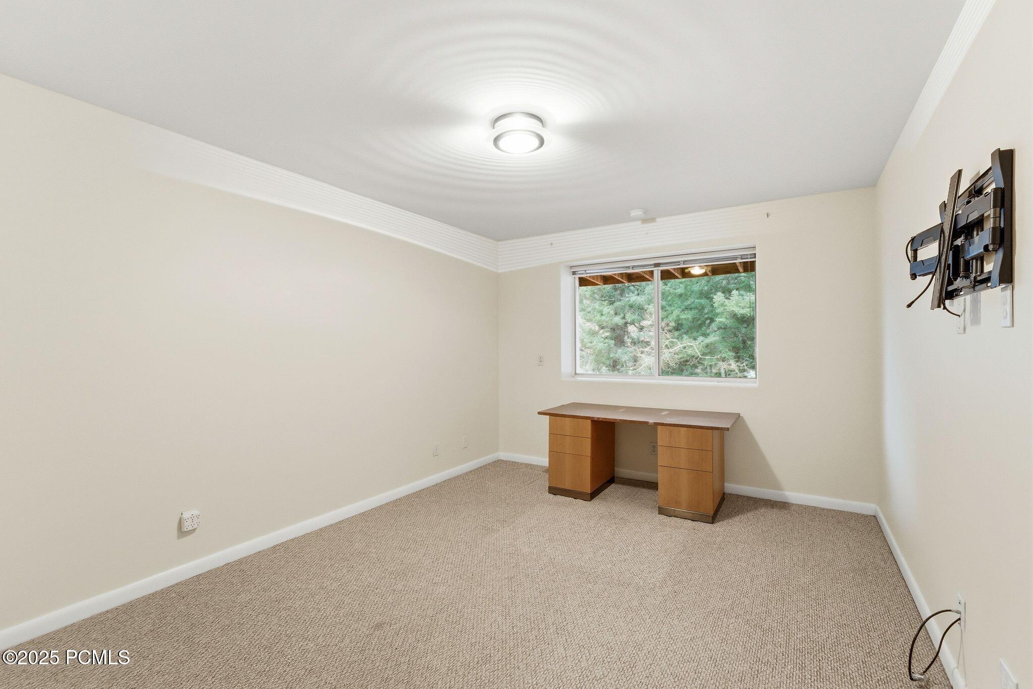 620 Parkview Drive