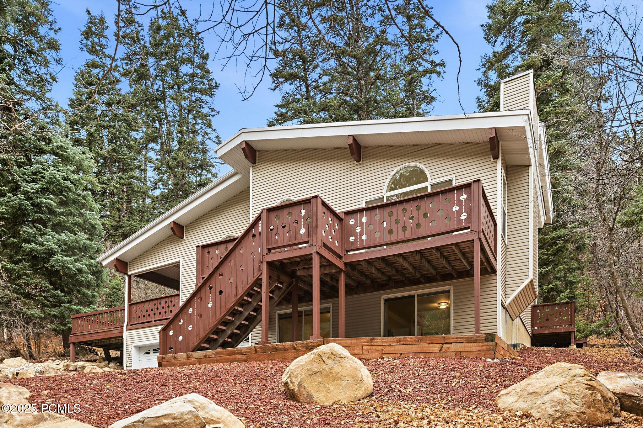 620 Parkview Drive