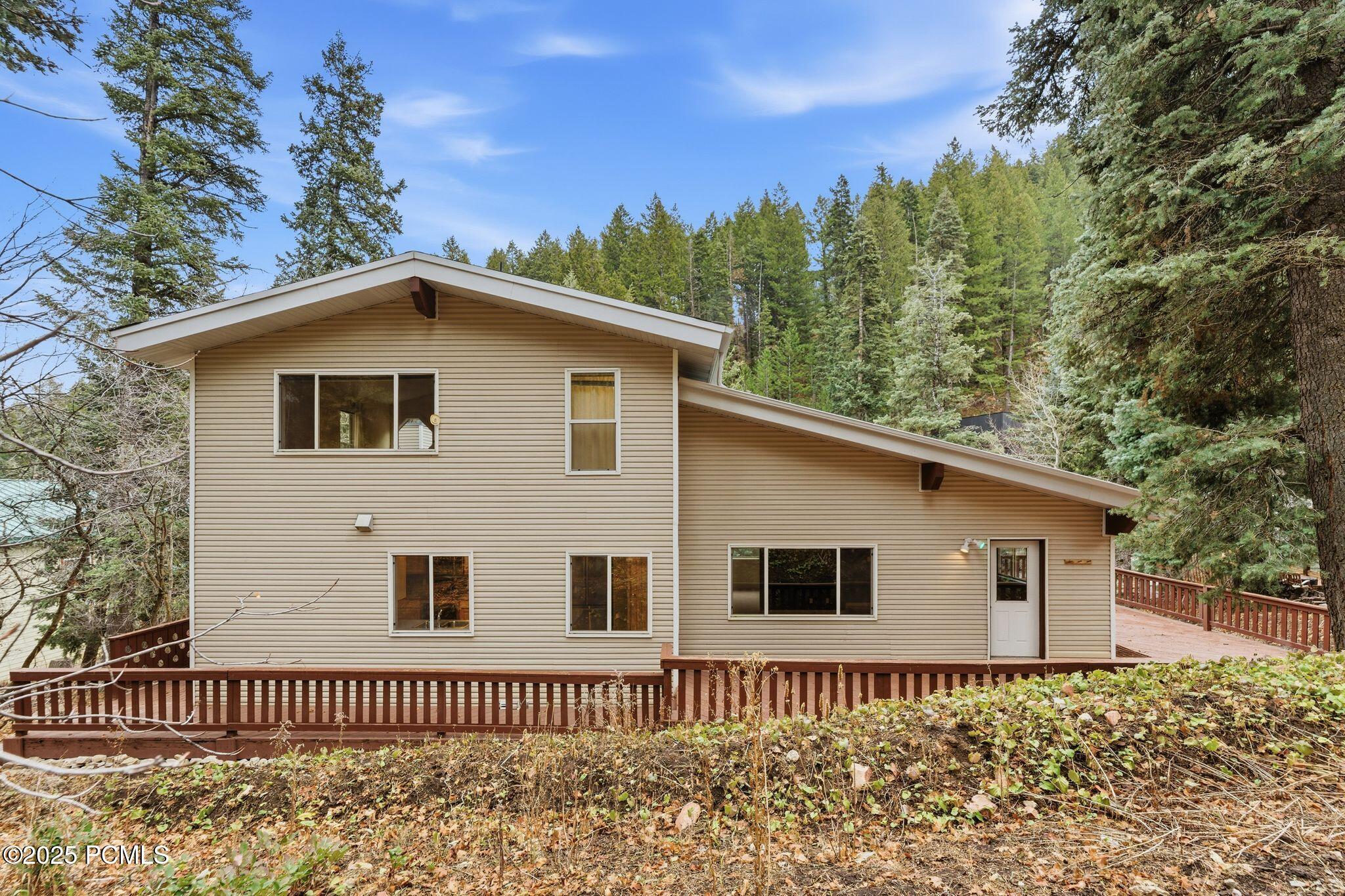 620 Parkview Drive