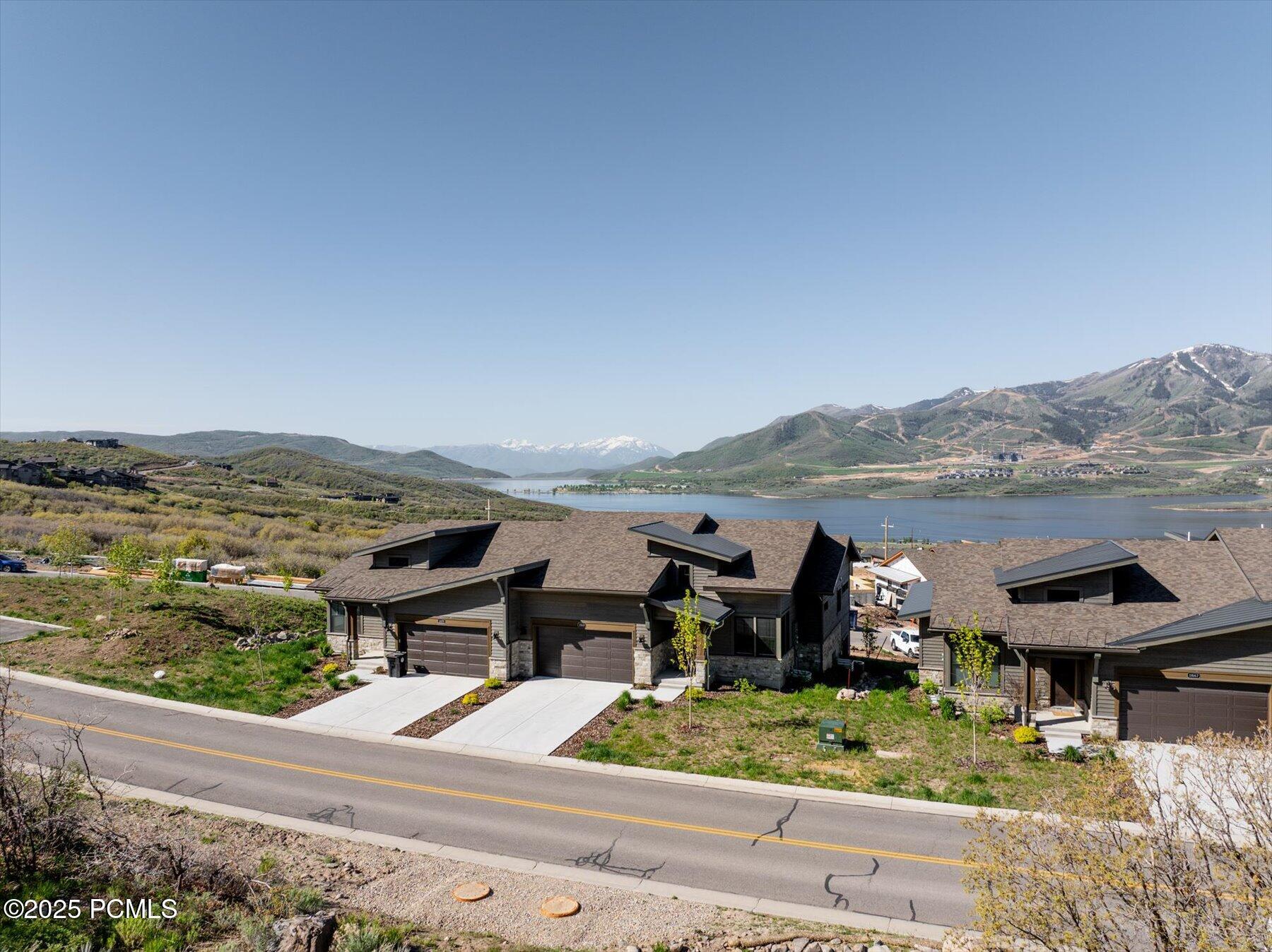 11661 N Shoreline Drive A