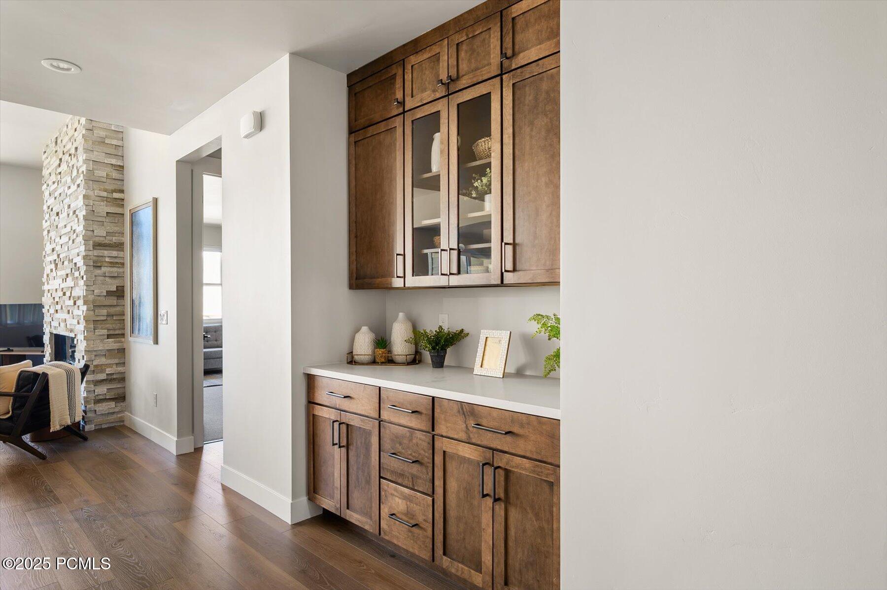 11661 N Shoreline Drive A