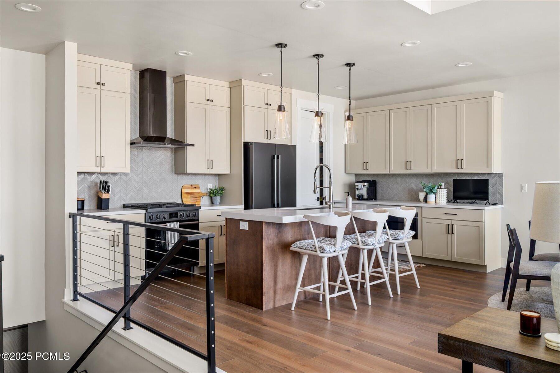 11661 N Shoreline Drive A