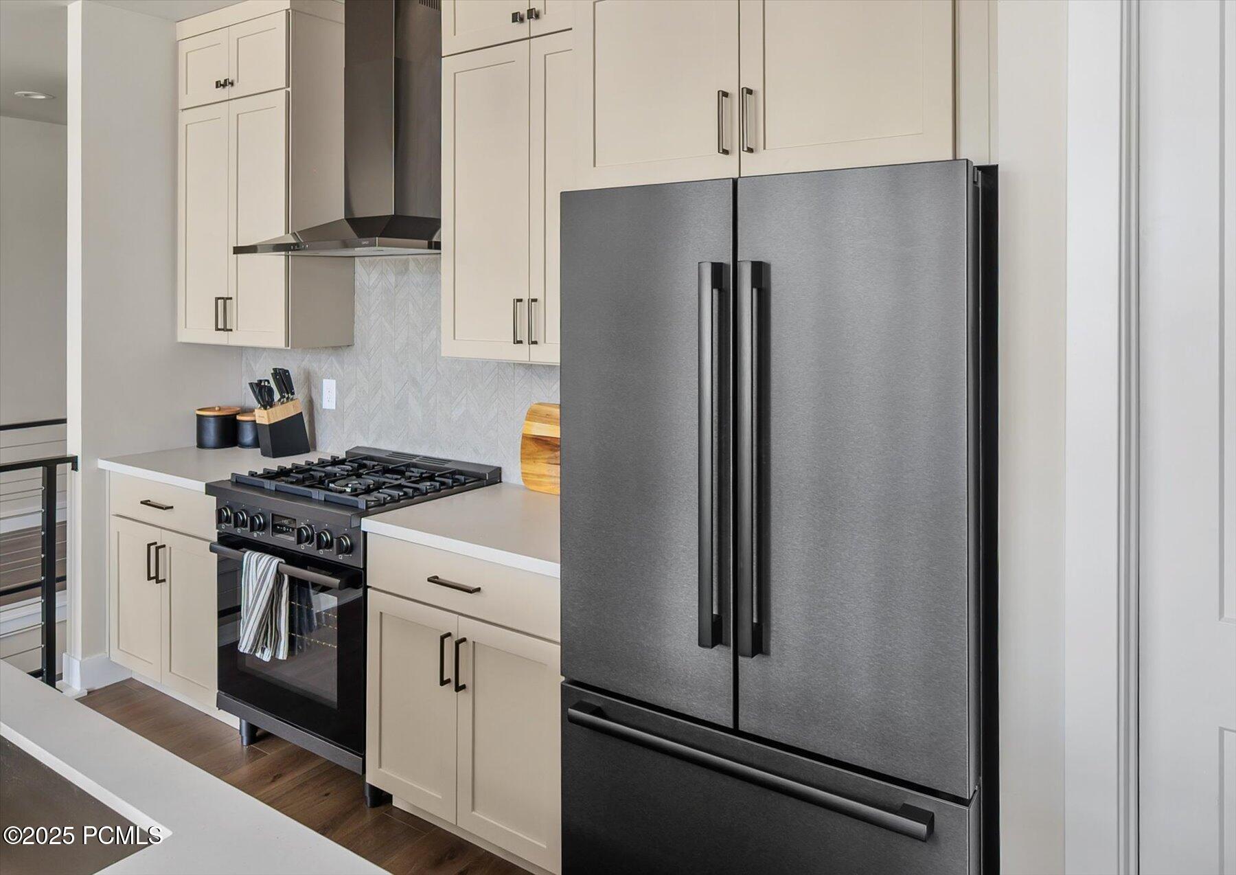 11661 N Shoreline Drive A