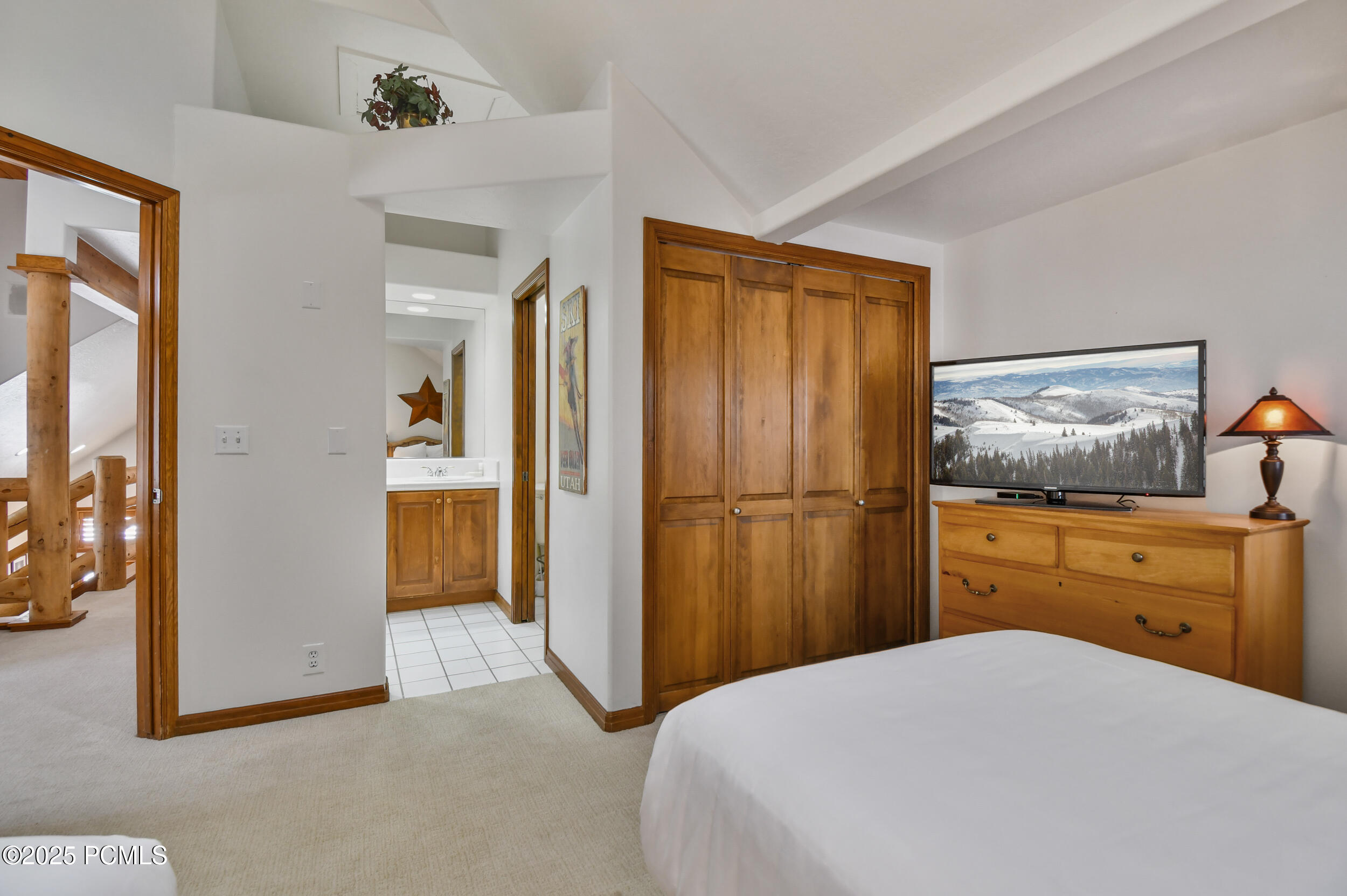 2478 Deer Lake Drive 1a