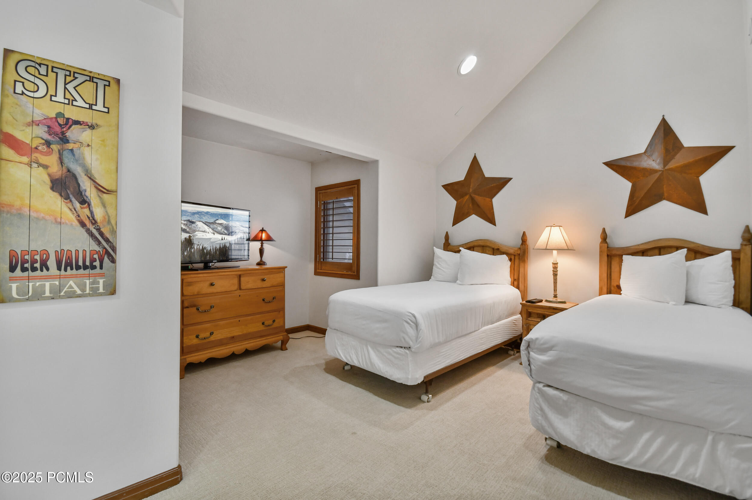 2478 Deer Lake Drive 1a