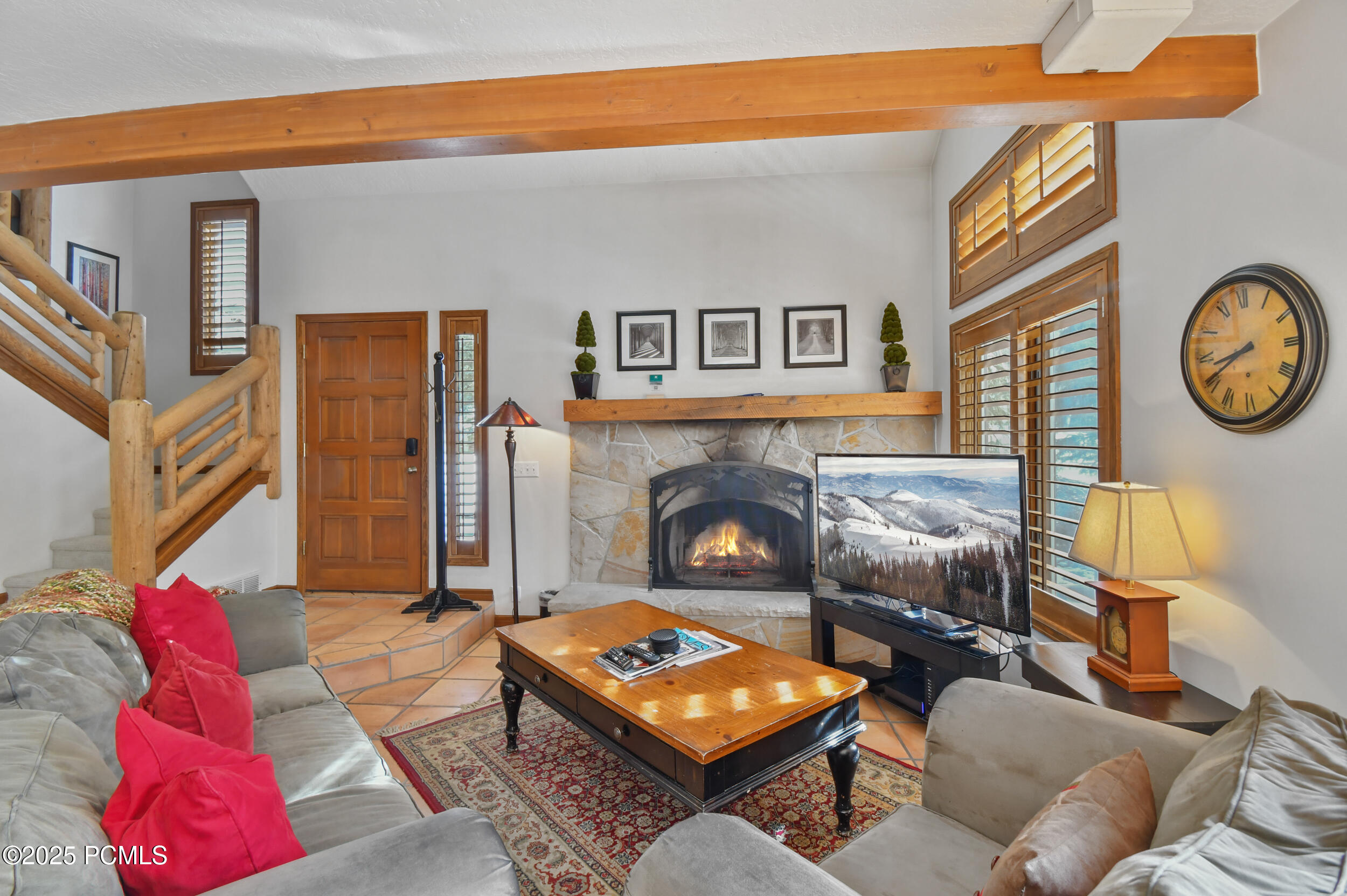 2478 Deer Lake Drive 1a