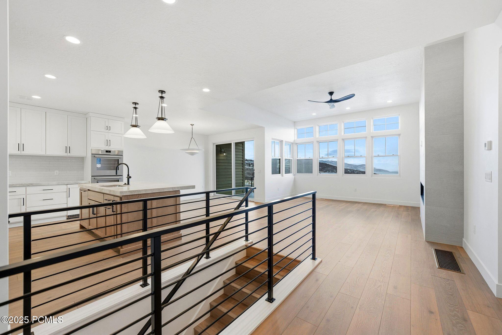 674 E Silver Hill Loop