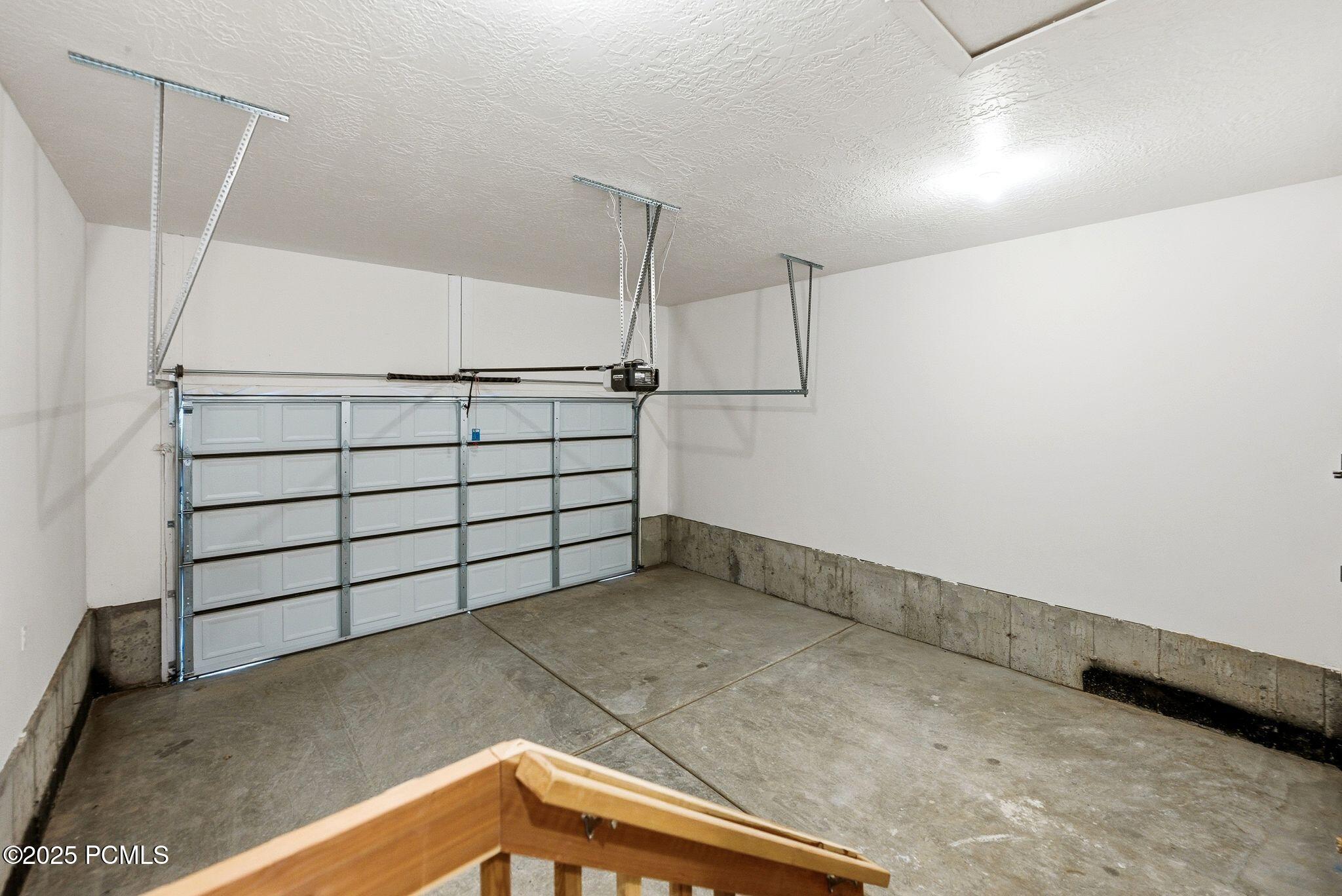 674 E Silver Hill Loop