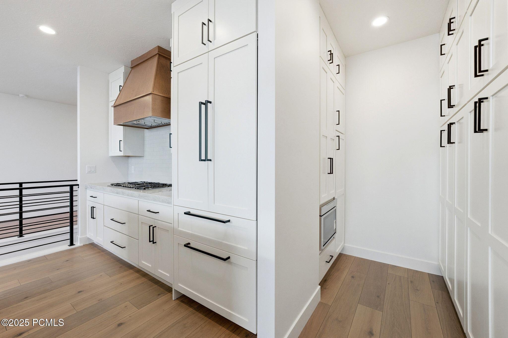 674 E Silver Hill Loop