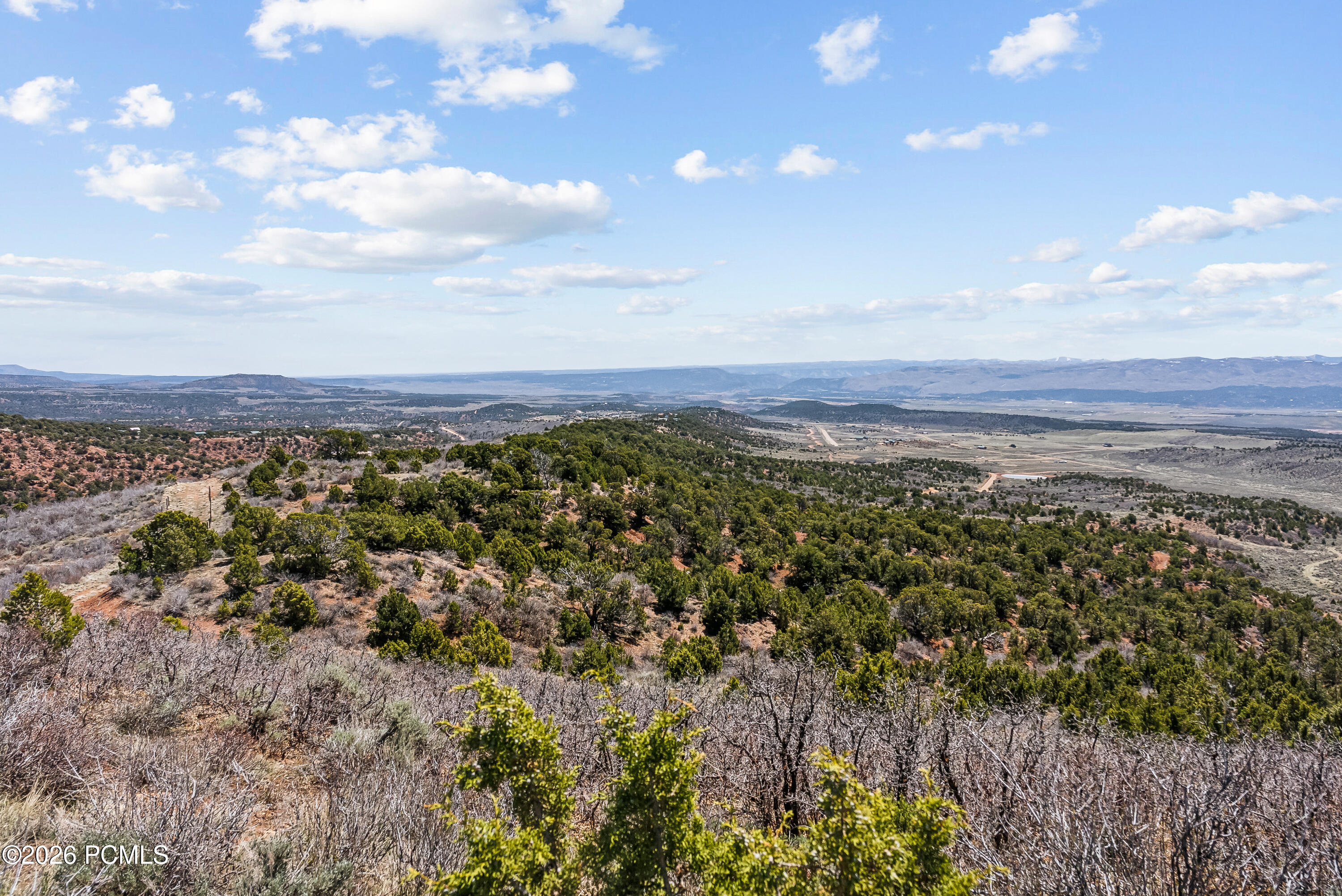 46997 W Thunder Ridge Road