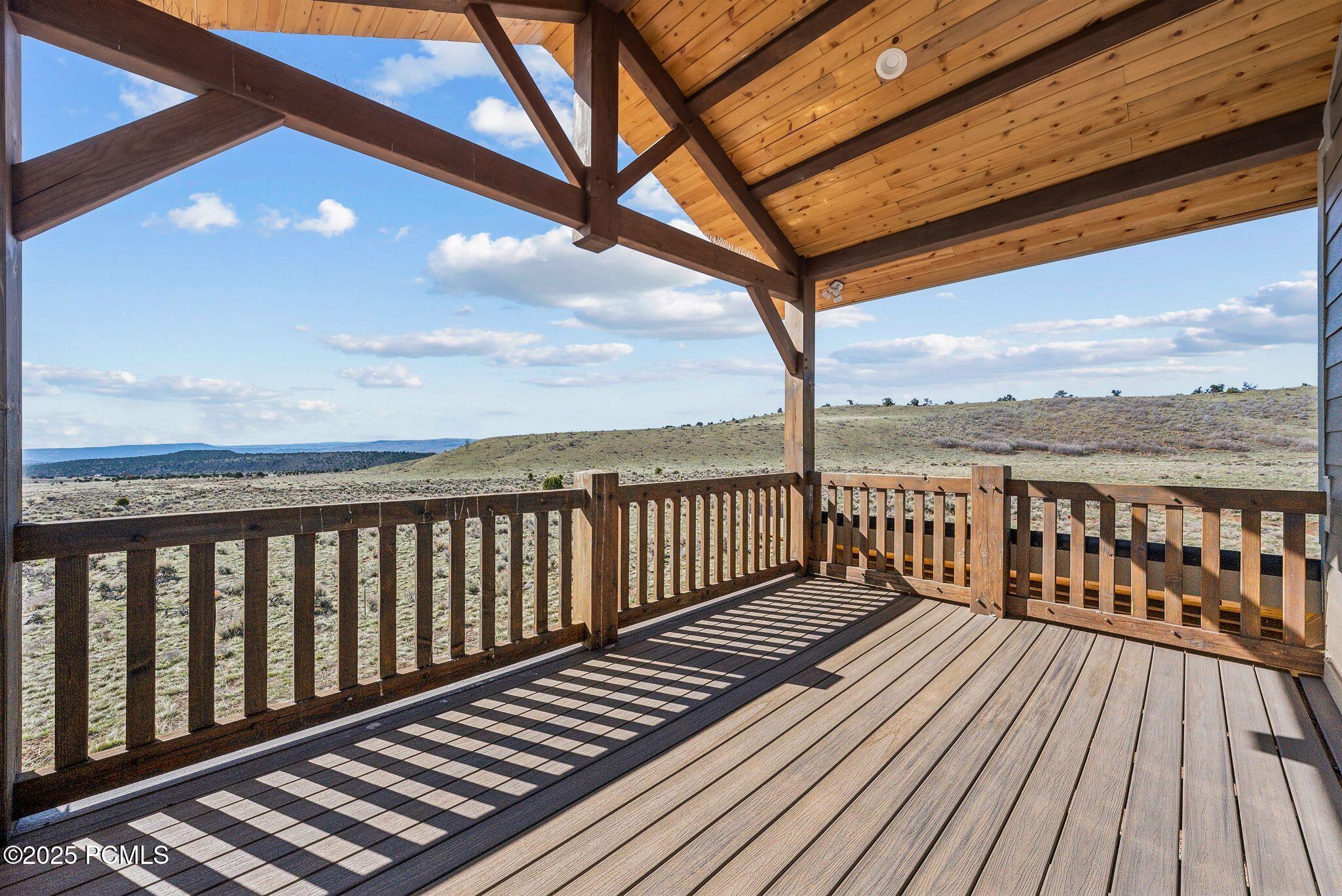 46997 W Thunder Ridge Road