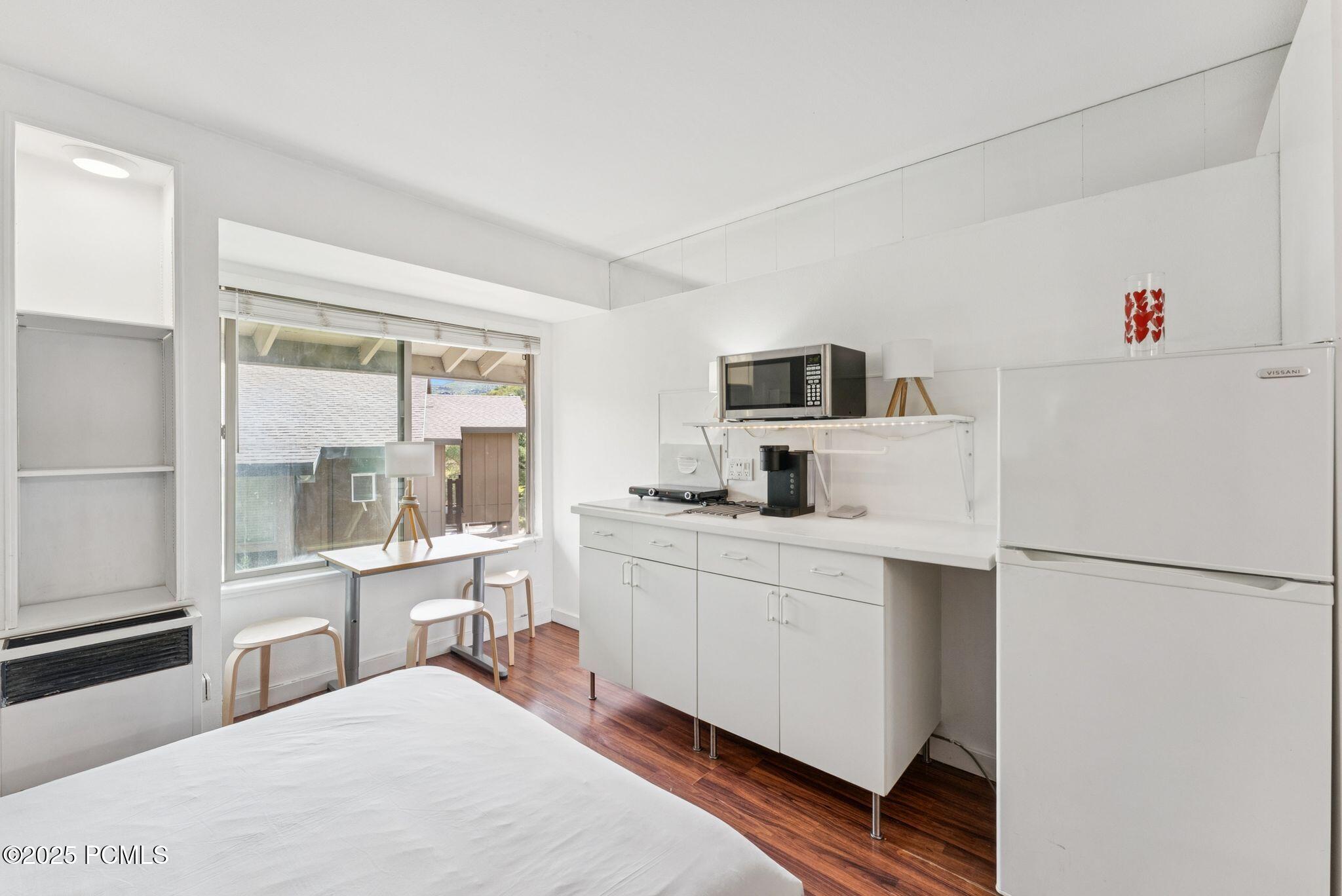 2015 Prospector Avenue 129