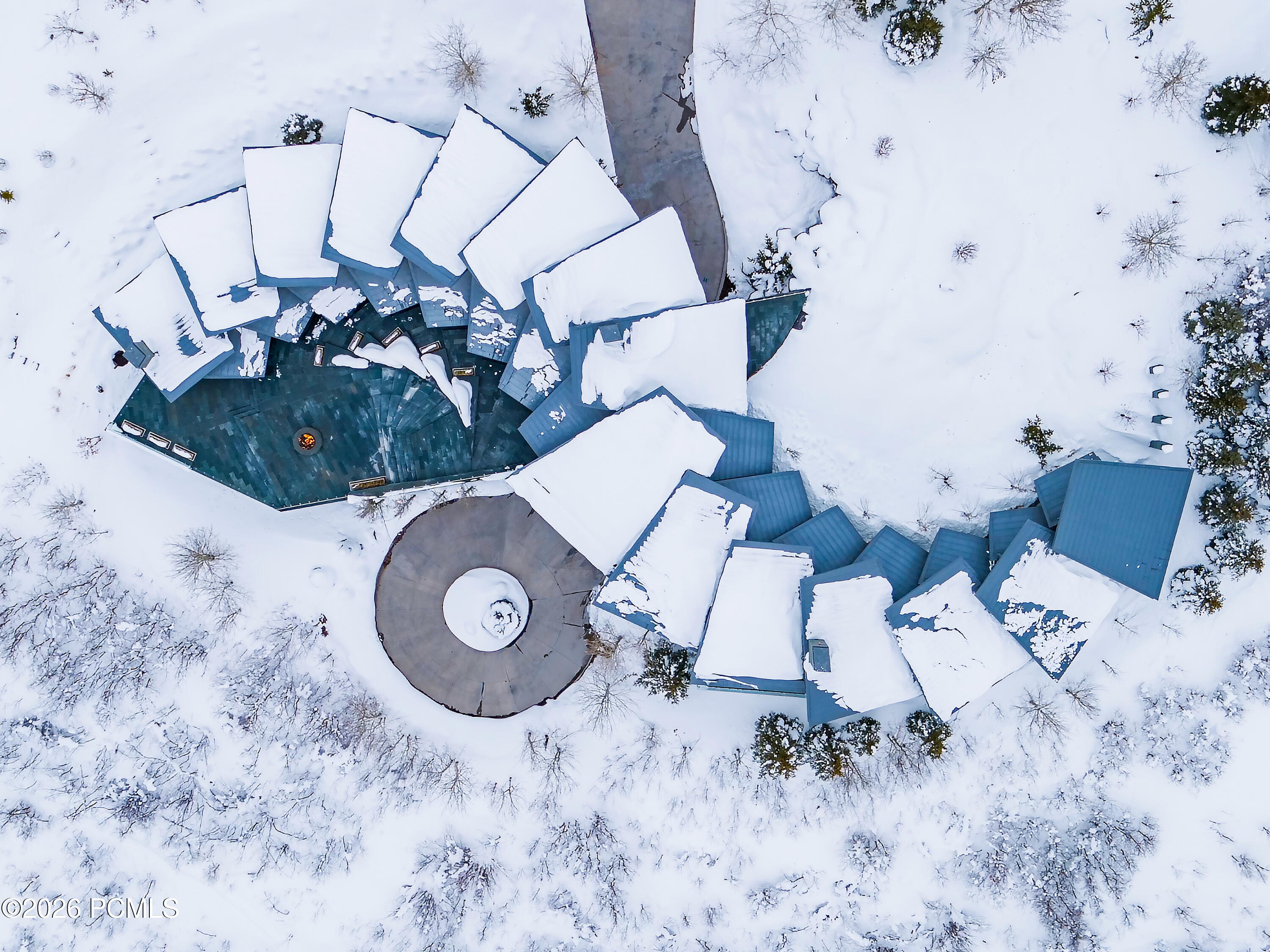 3853 Rockport Ridge Road