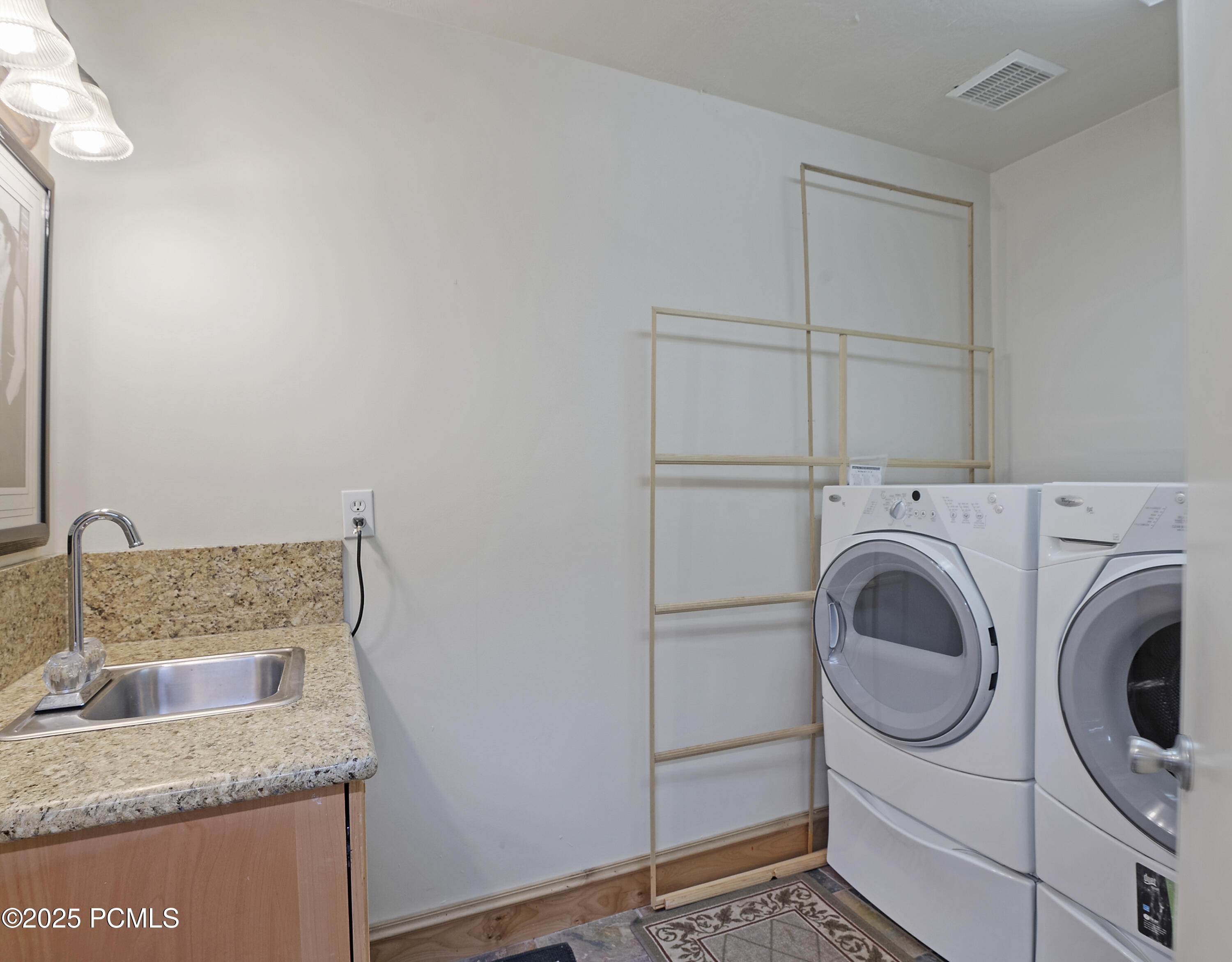 556 Deer Valley Loop Road 556a