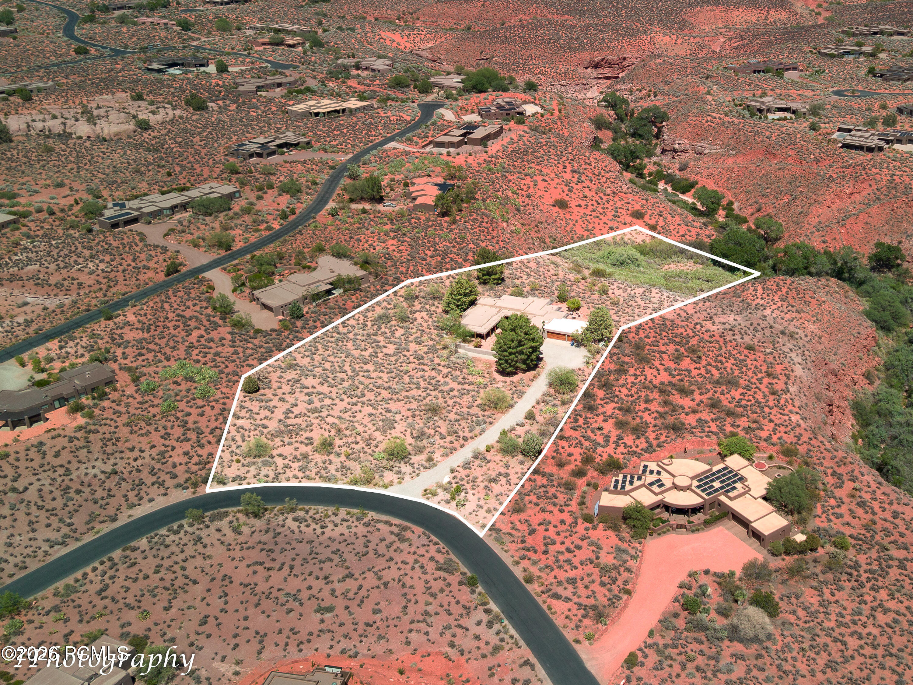 1068 N Shonto Ridge Drive