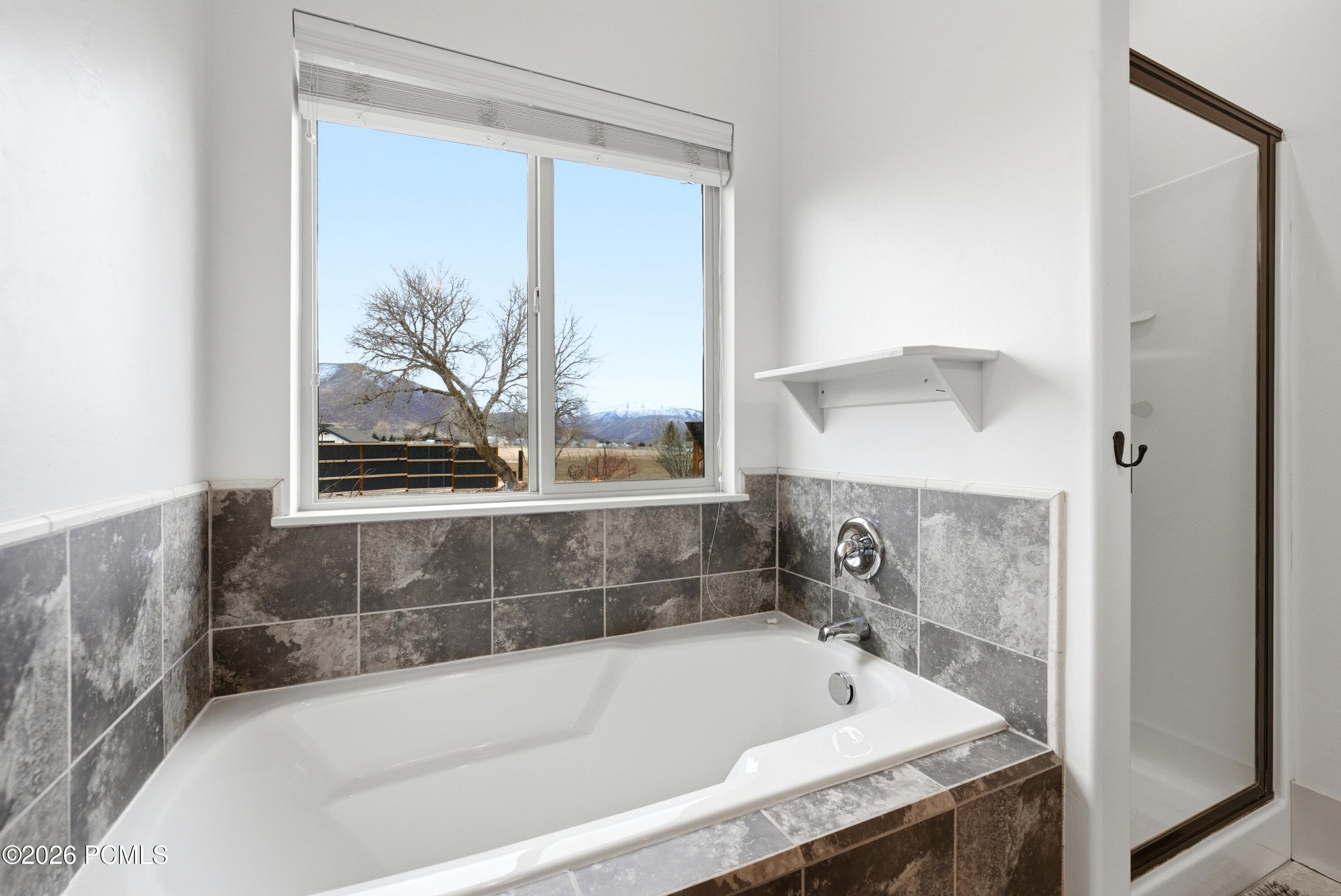 210 E Huckleberry Lane