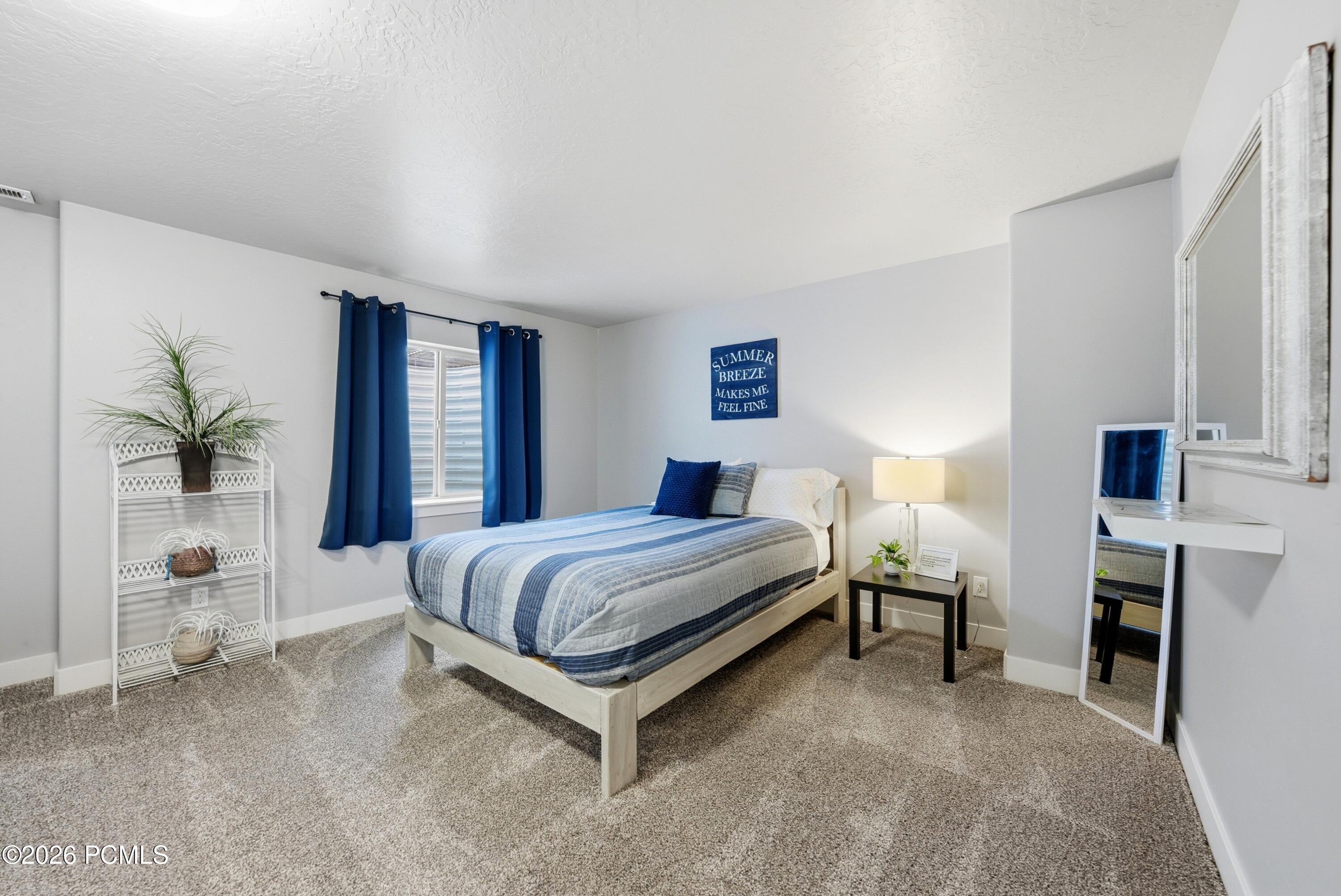 210 E Huckleberry Lane