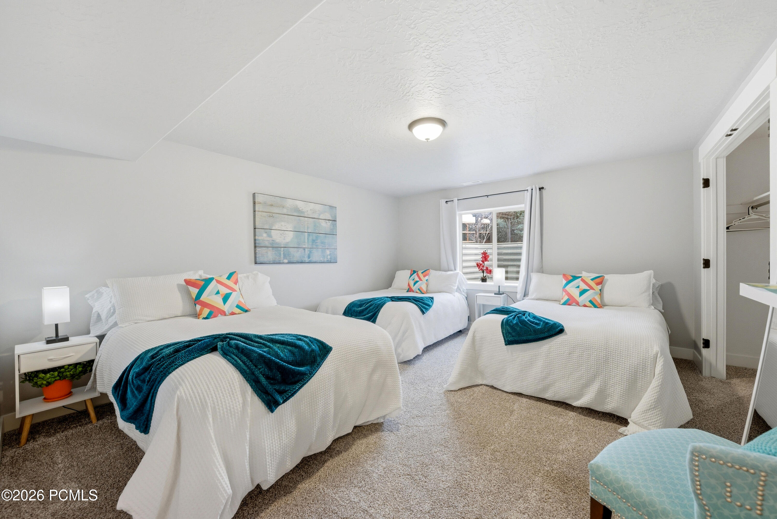 210 E Huckleberry Lane