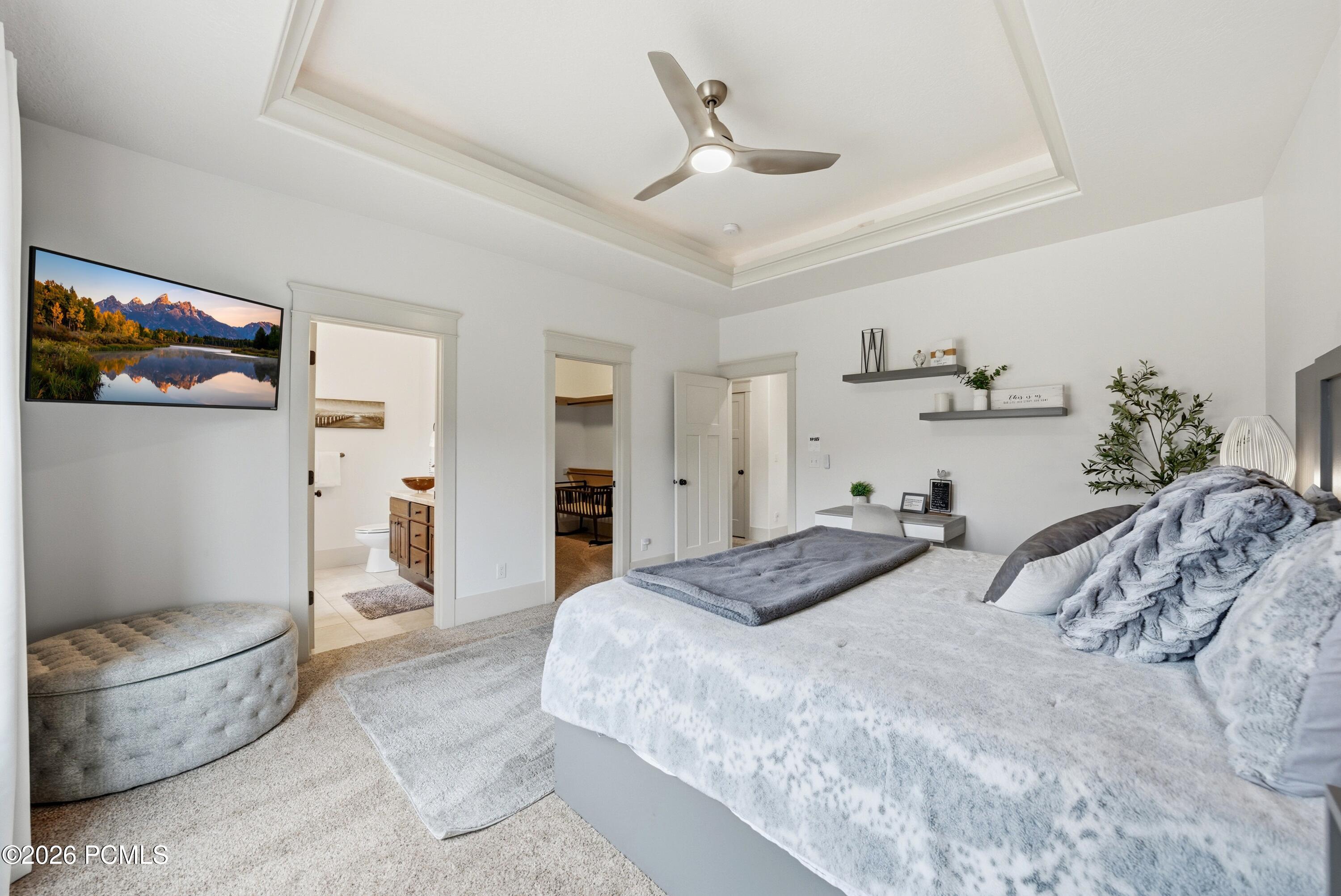 210 E Huckleberry Lane