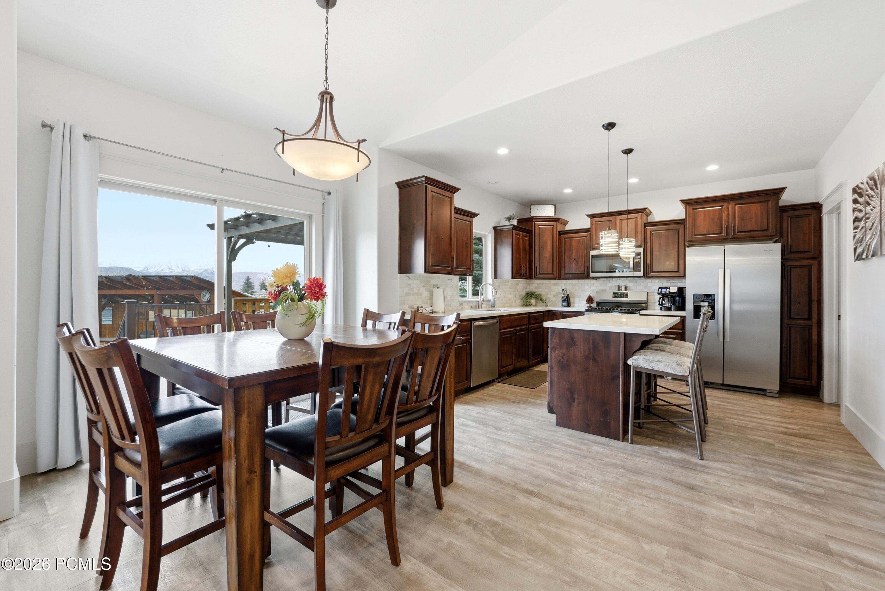 210 E Huckleberry Lane