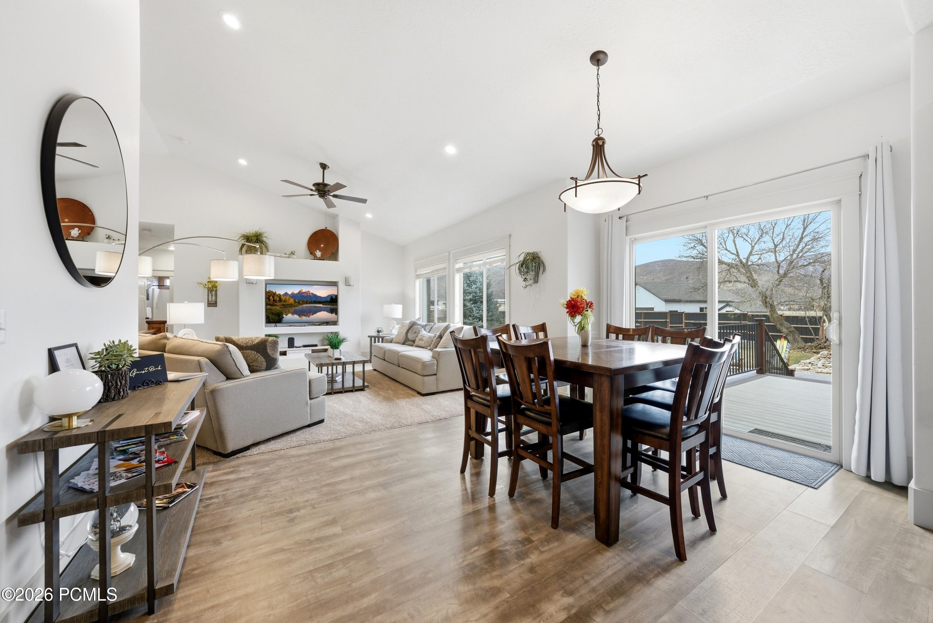 210 E Huckleberry Lane