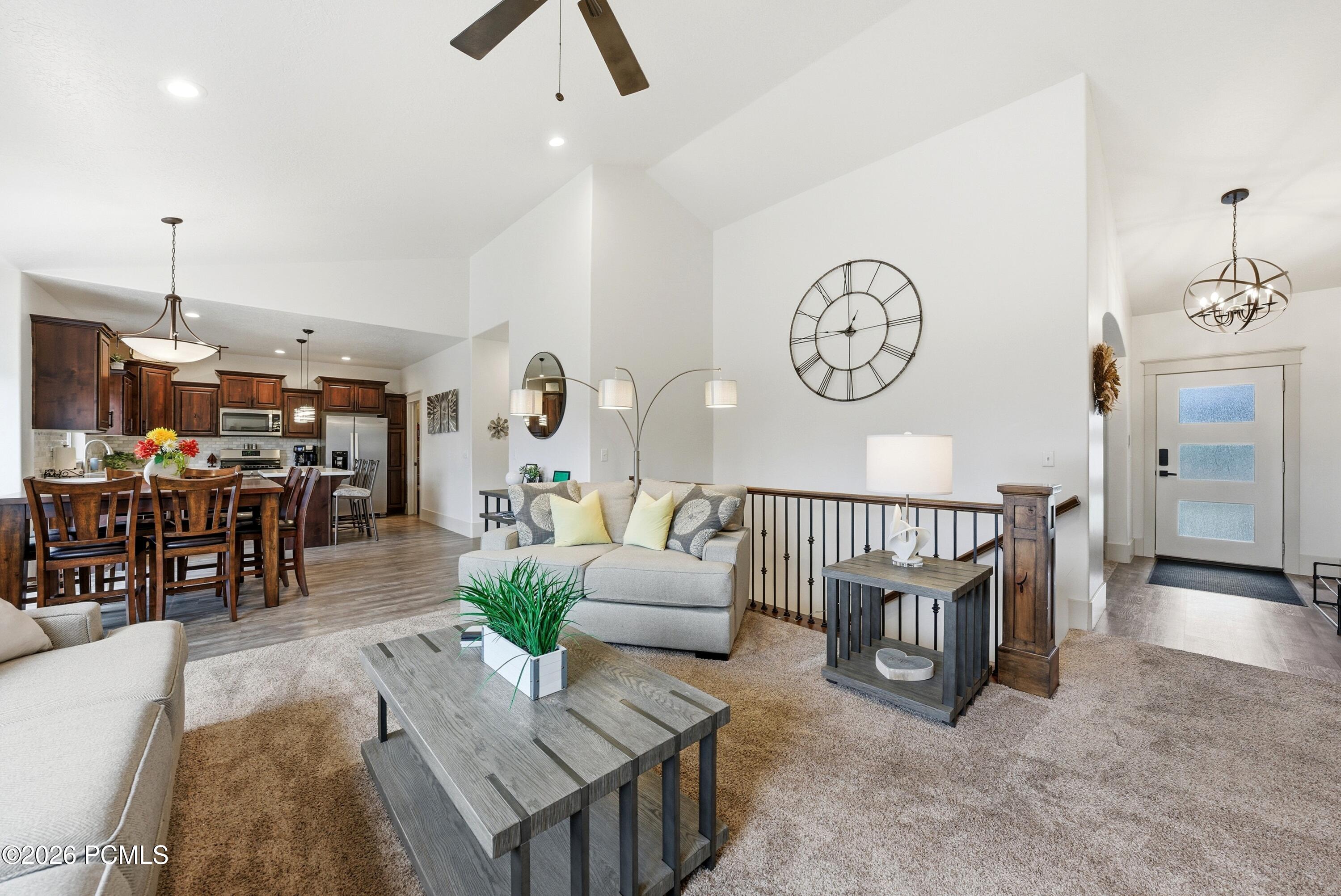 210 E Huckleberry Lane