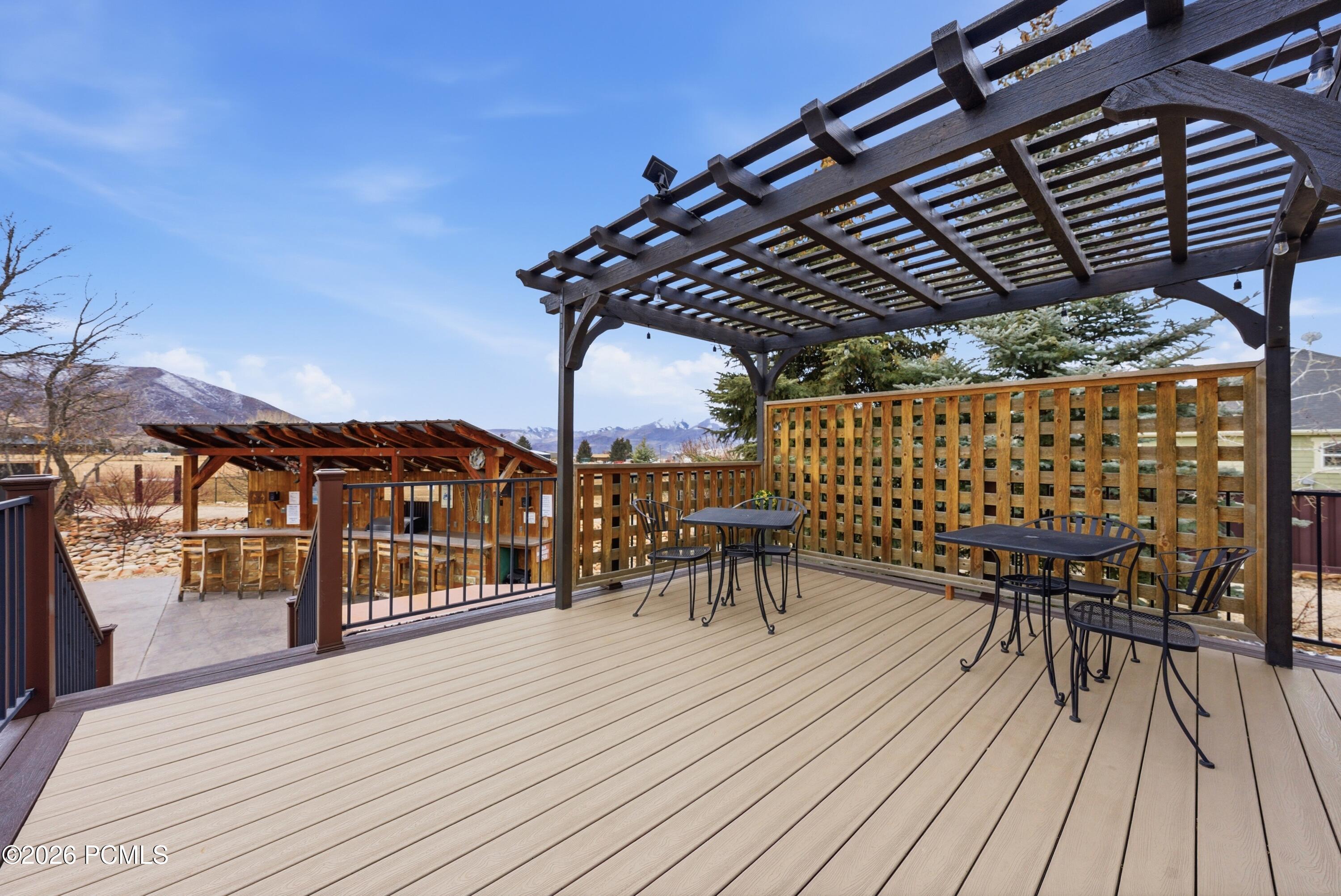 210 E Huckleberry Lane