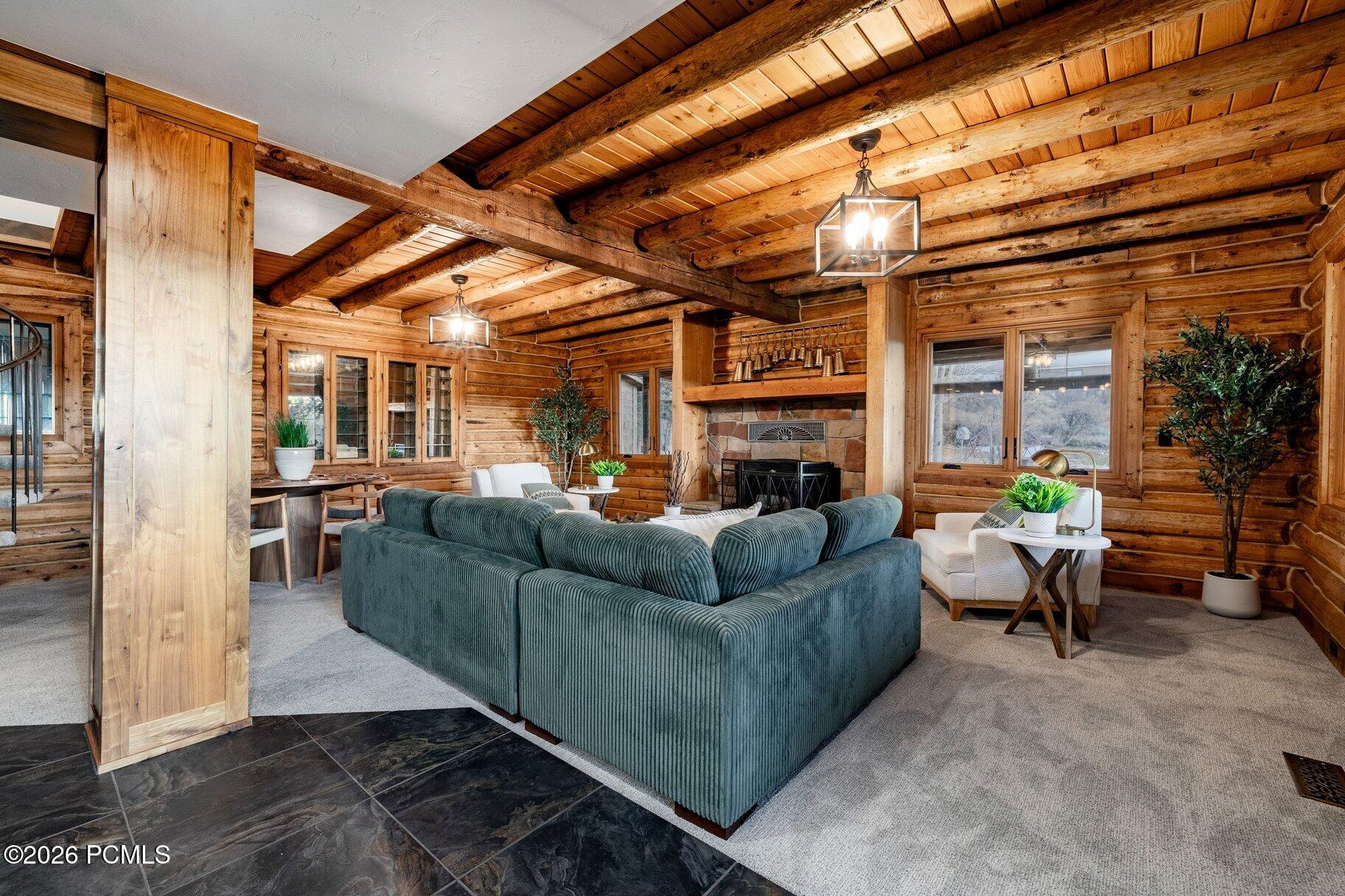 2016 N State Road 32