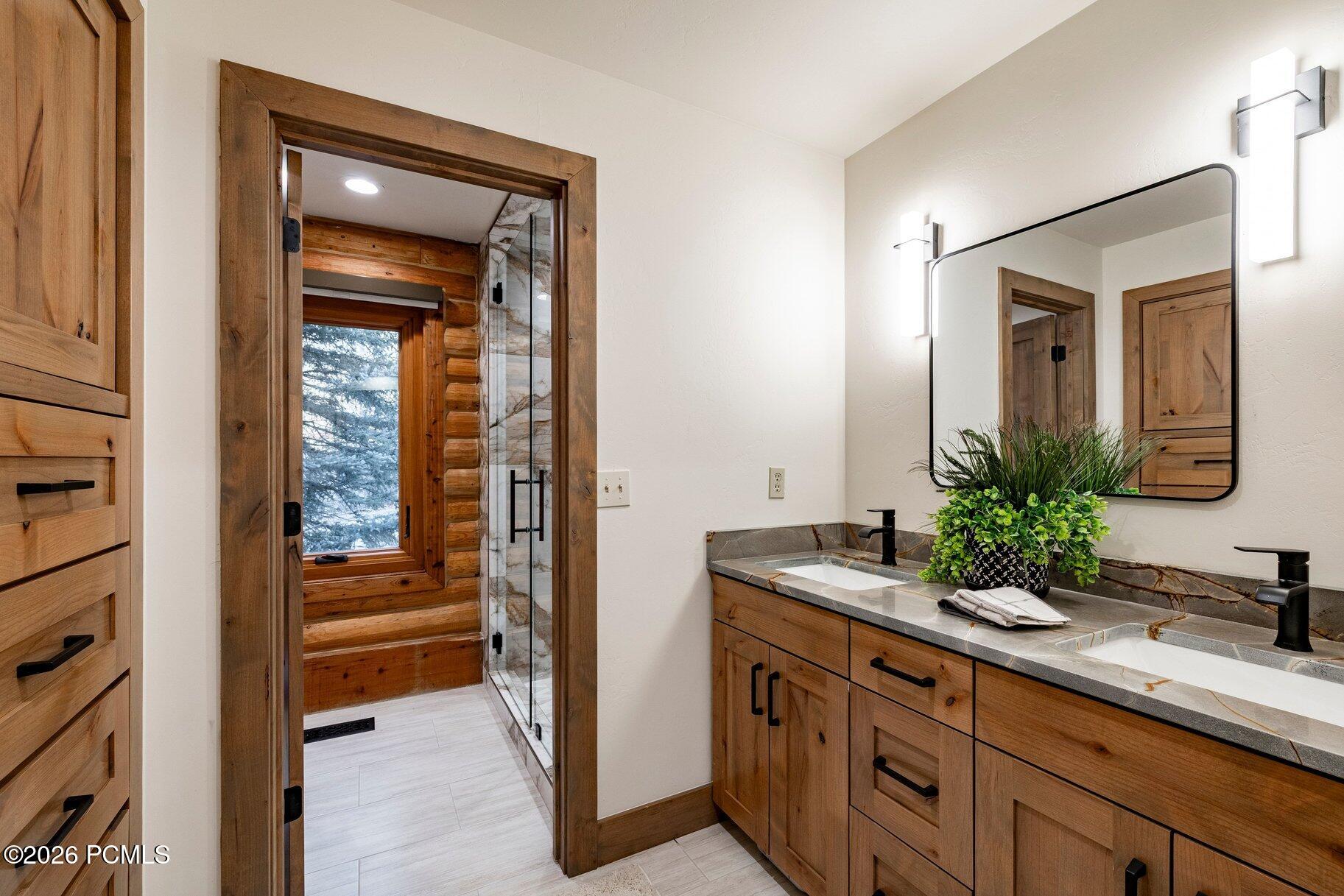 2016 N State Road 32