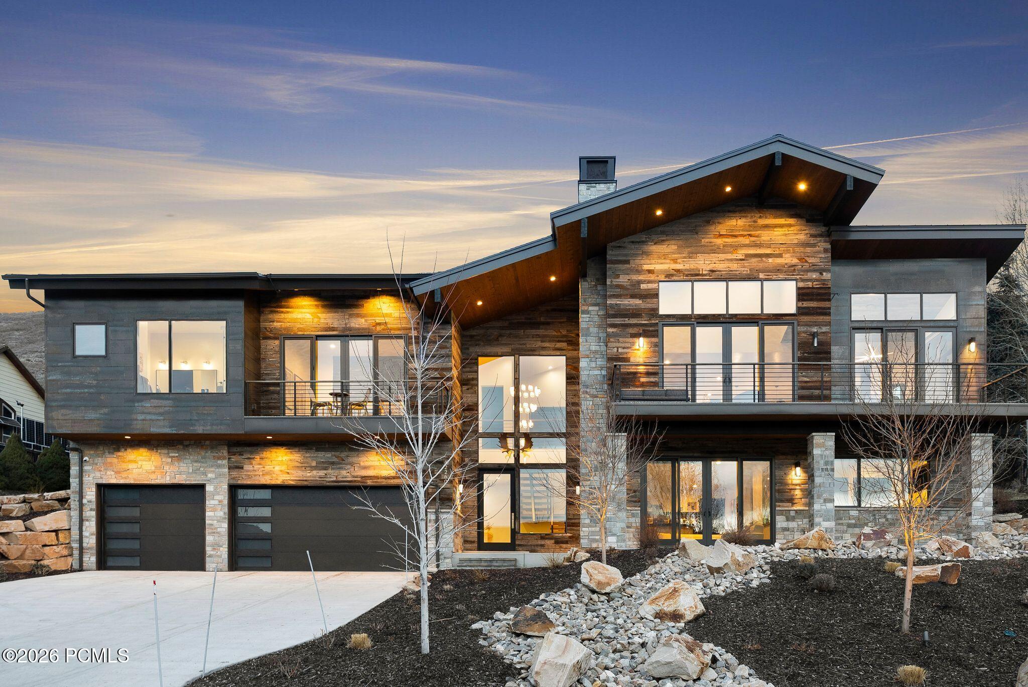 12260 N Deer Mountain Boulevard