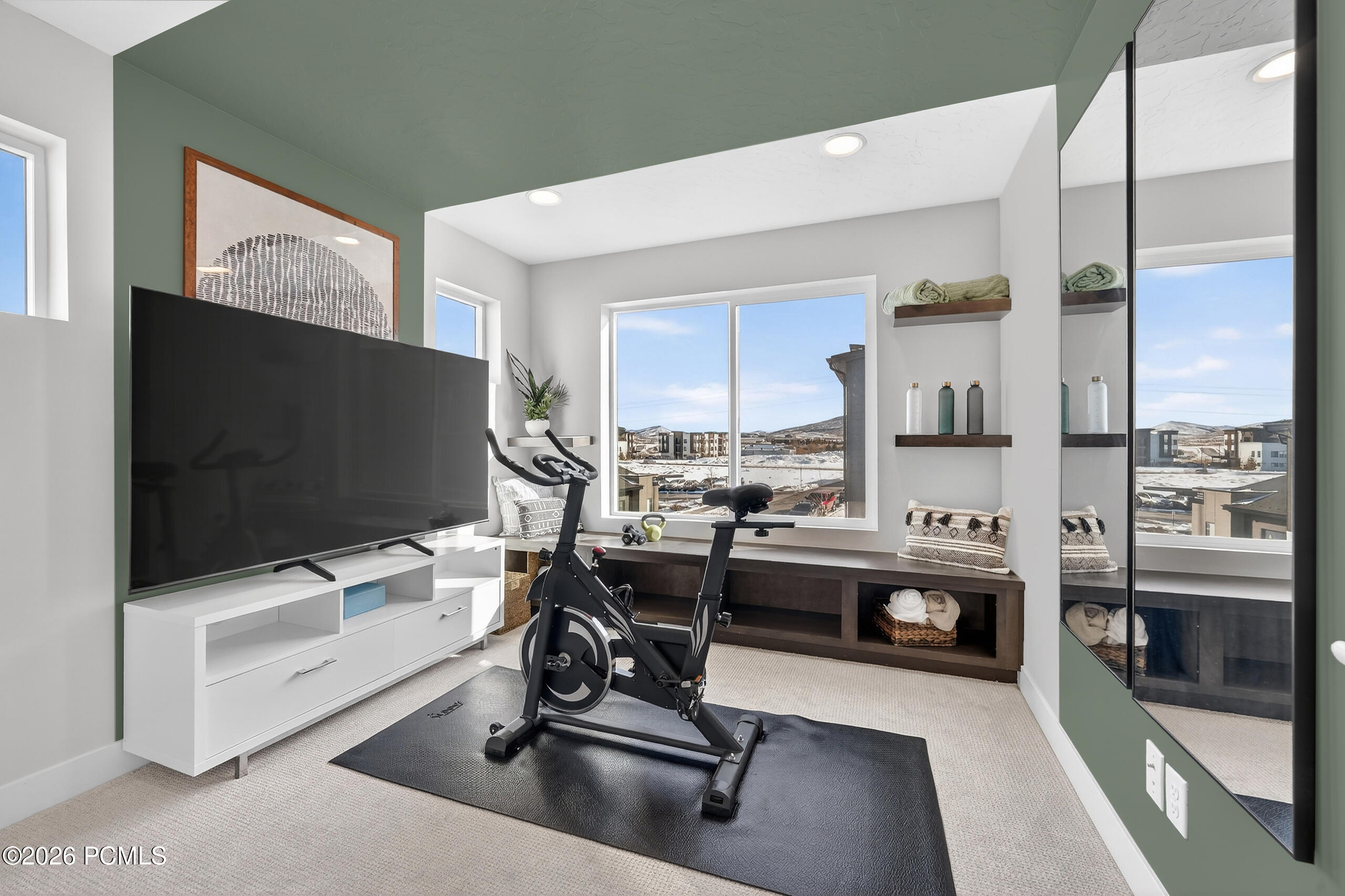 6785 N Silver Creek Drive