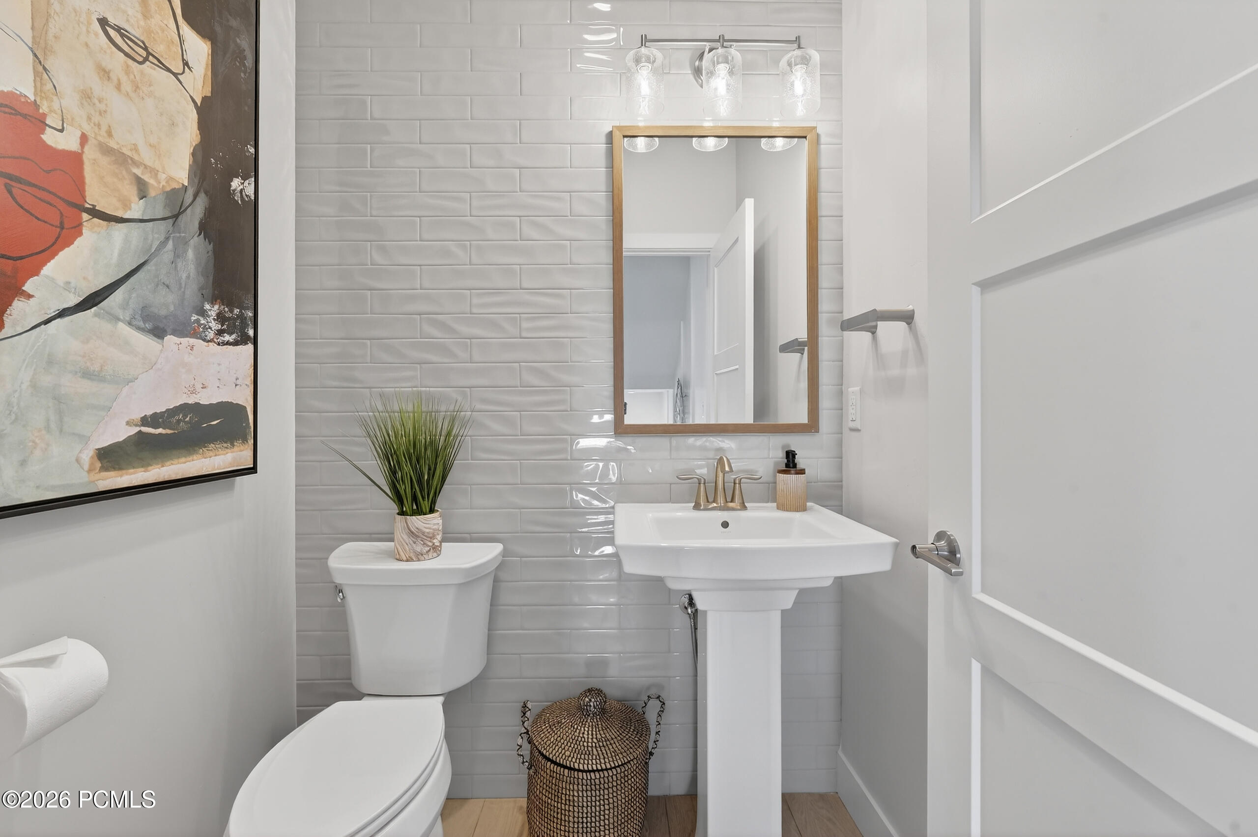 6785 N Silver Creek Drive